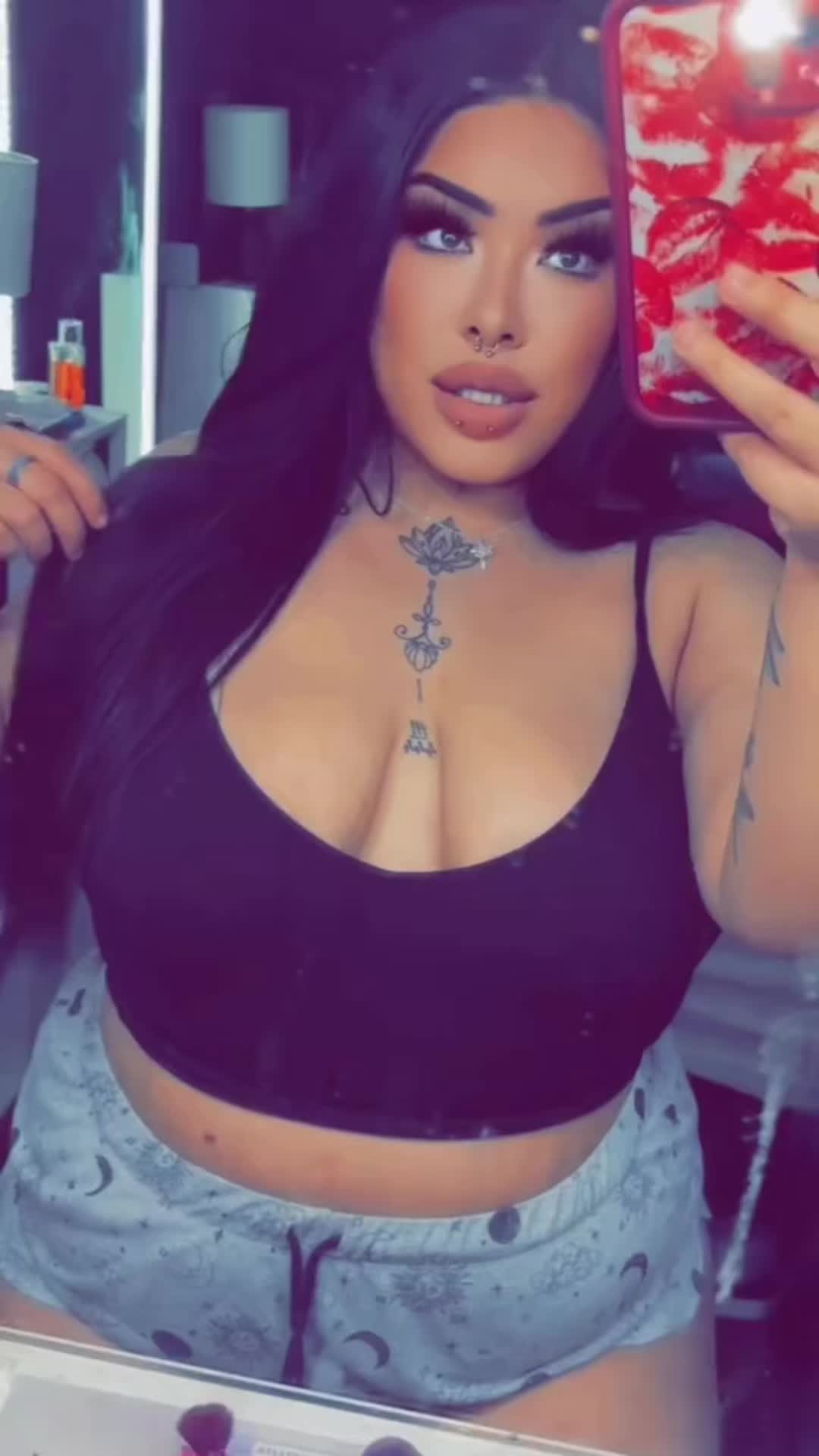 @𝓡𝓸𝓫𝔂𝓷𝓖𝓪𝓫𝓻𝓲𝓮𝓵𝓵𝓪🌸
