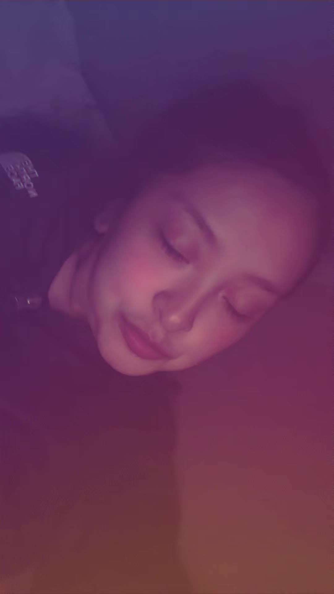 @Emilyღ🍑