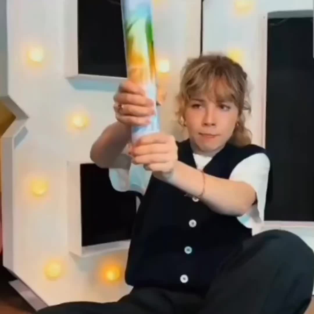 @°°°