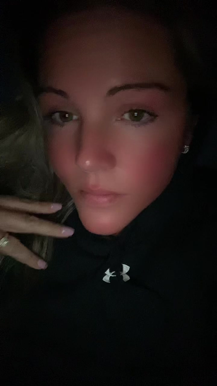 @SelfieQueen57👑