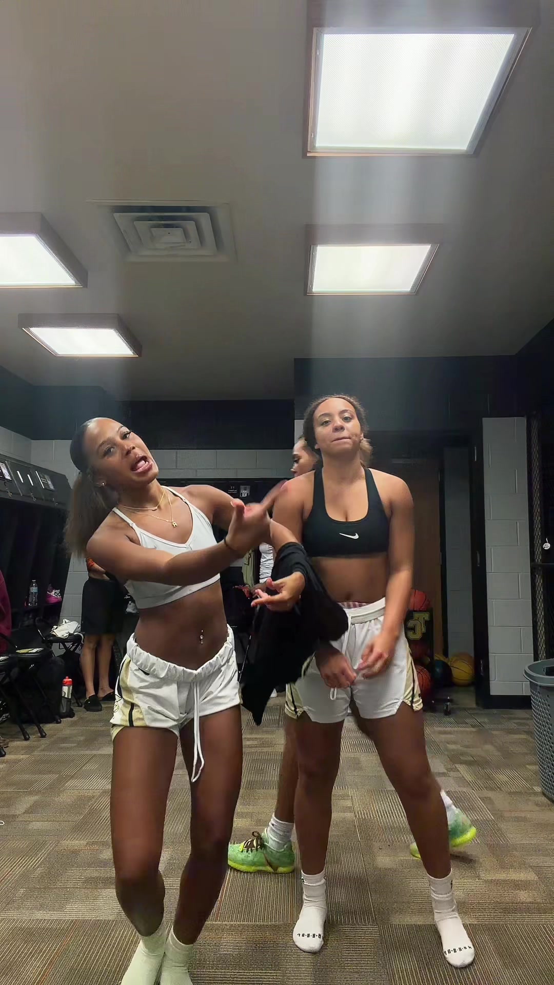 @notriri01