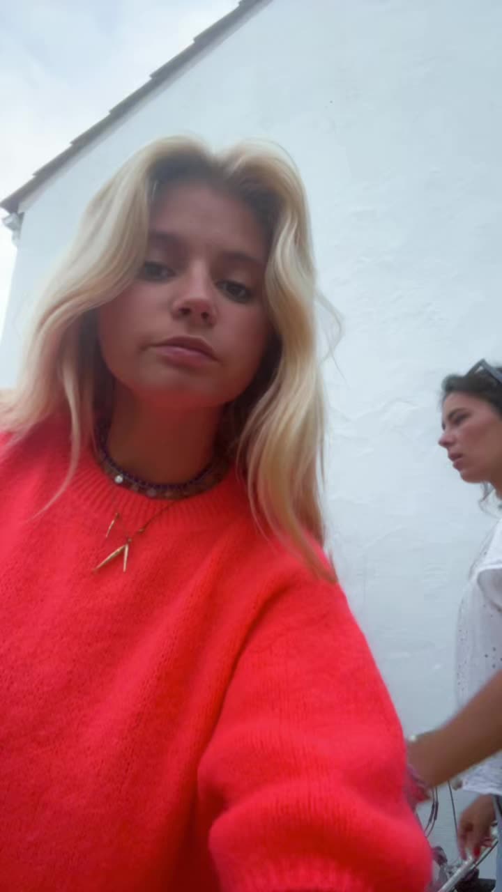 @lola_dth_