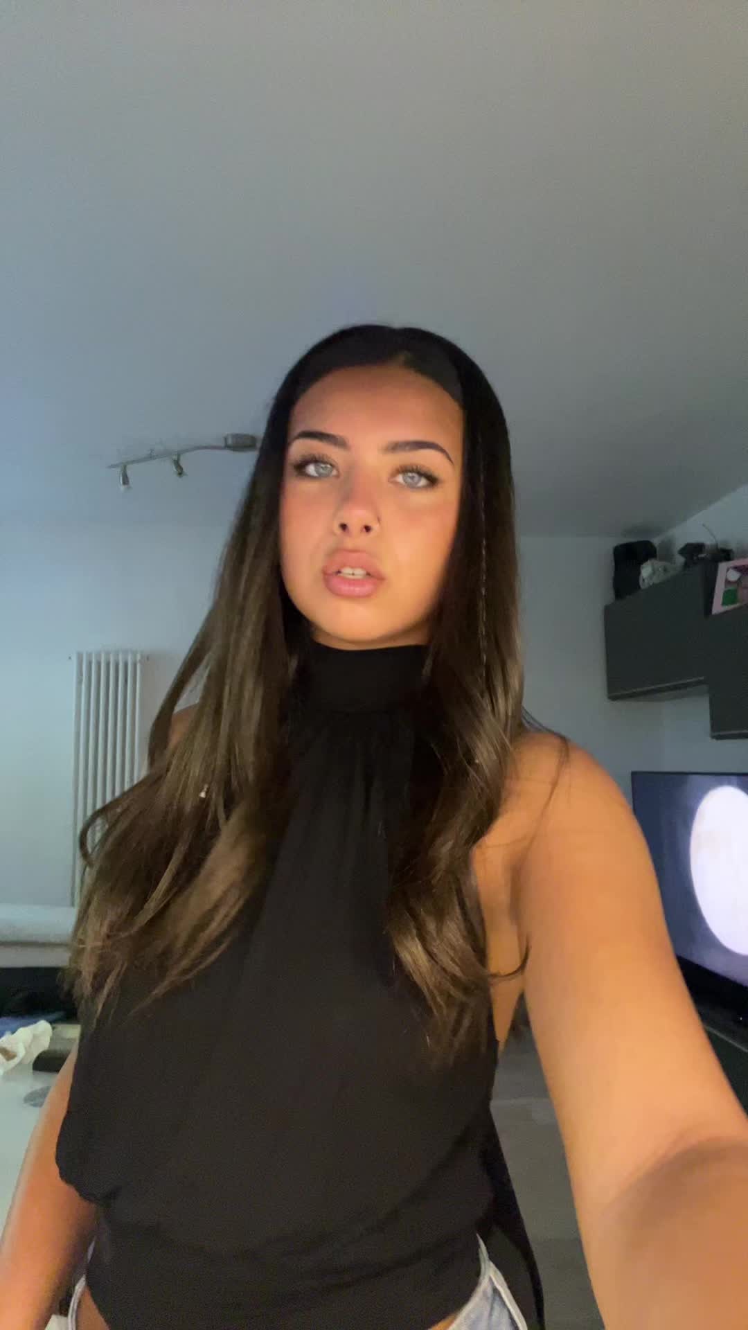 @Carolll🪽