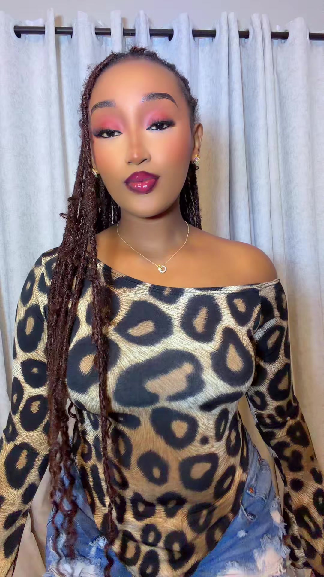 @Victoria_wendo🇰🇪
