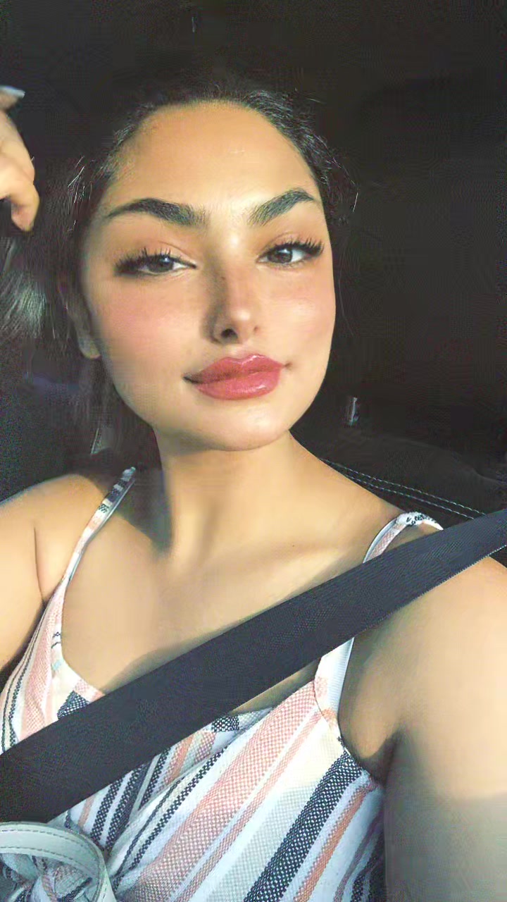 @🧚🏽♀️💄BärBïe_Brünë💄👸🏽