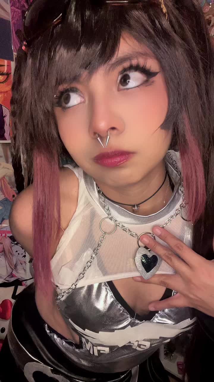 @☆ Lizzy ☆