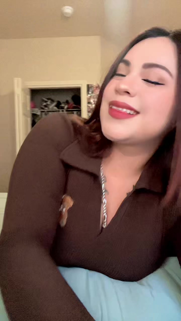 @karla Linda sanchez