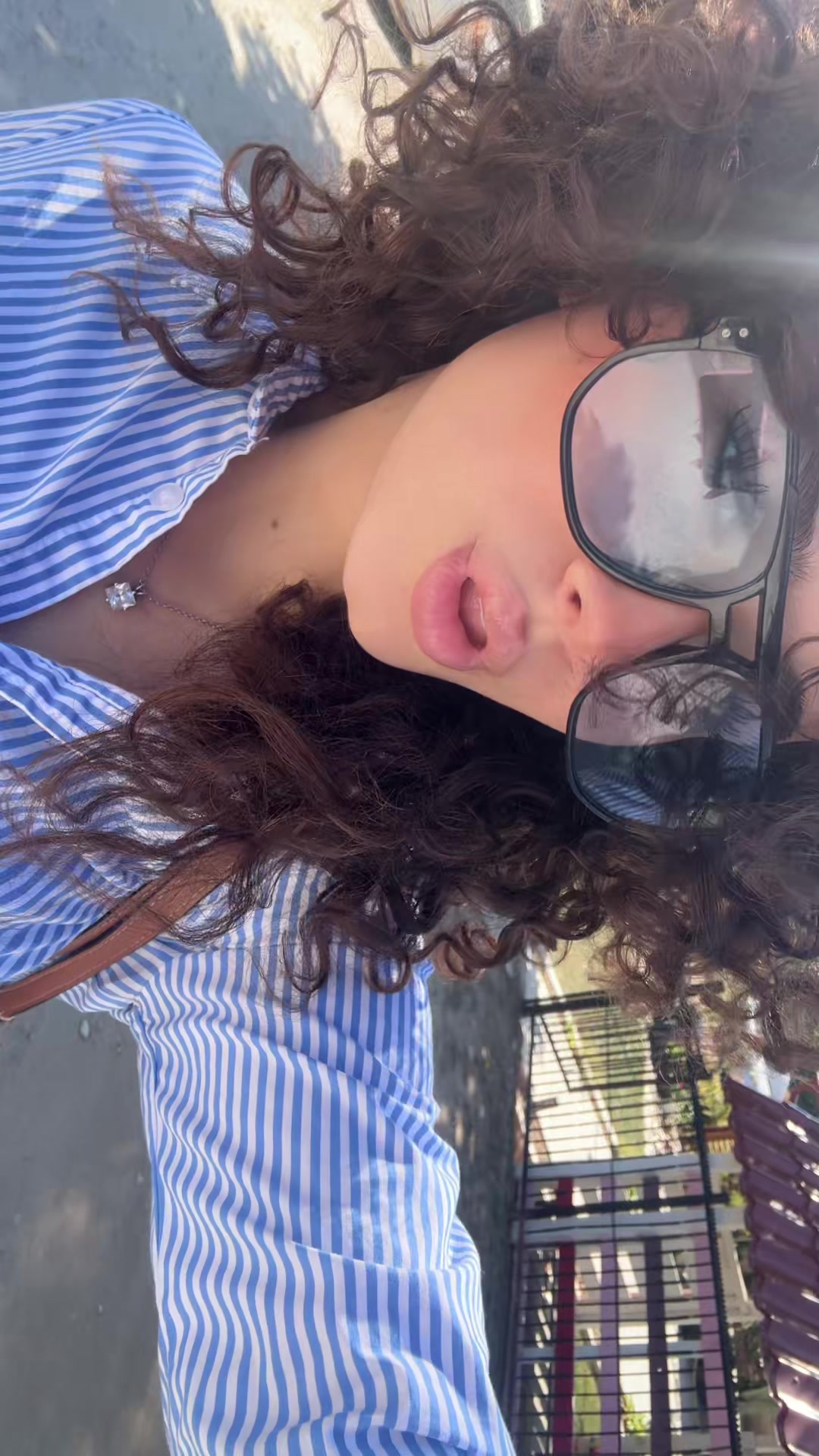 @𝒮
