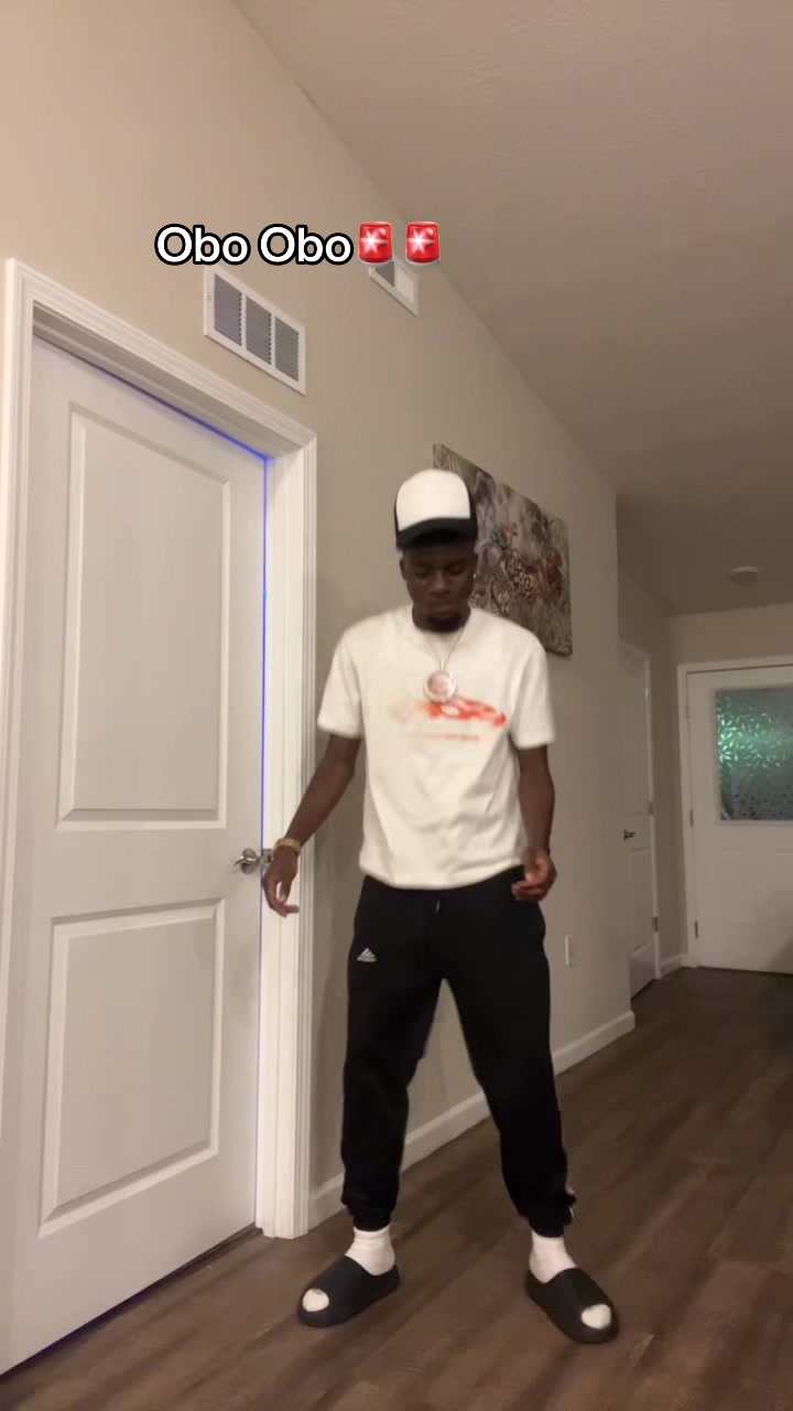 @joshua_Olenga