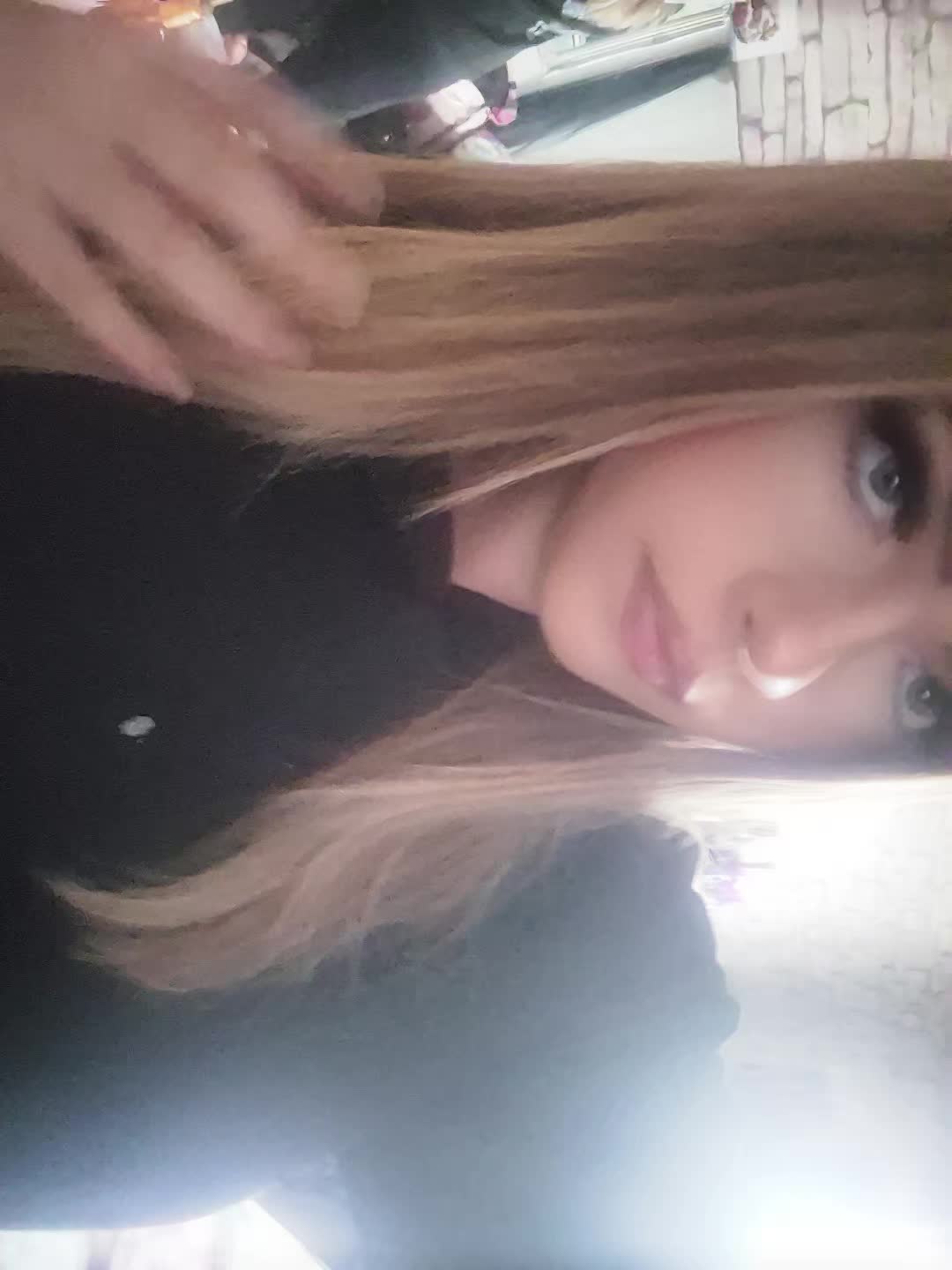 @🪽👱♀️