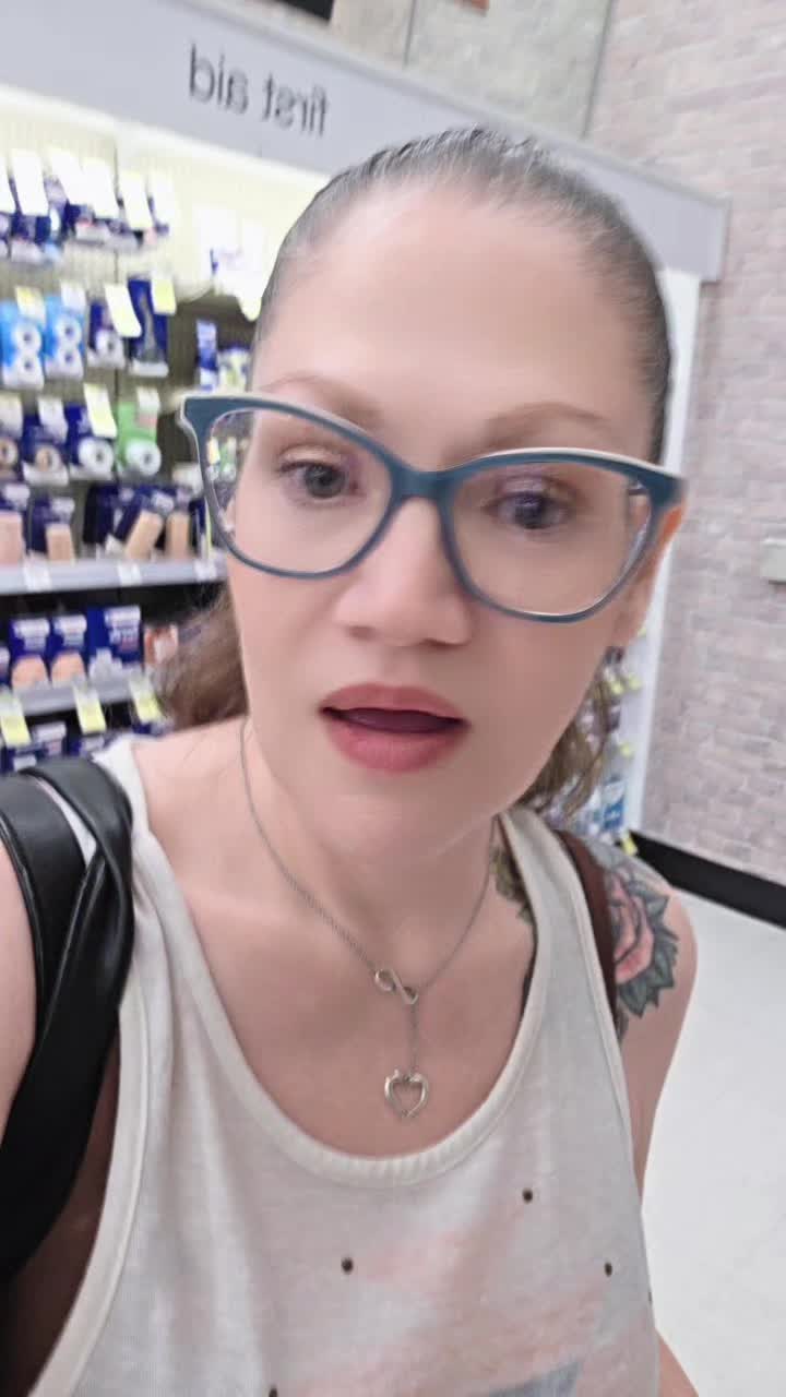 @Bea4Bargains