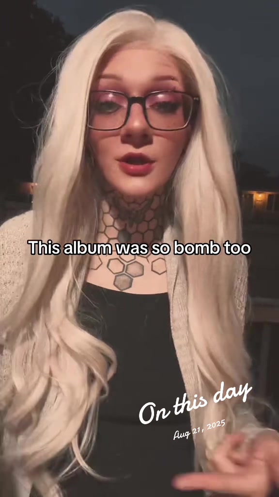@abbeyclark981