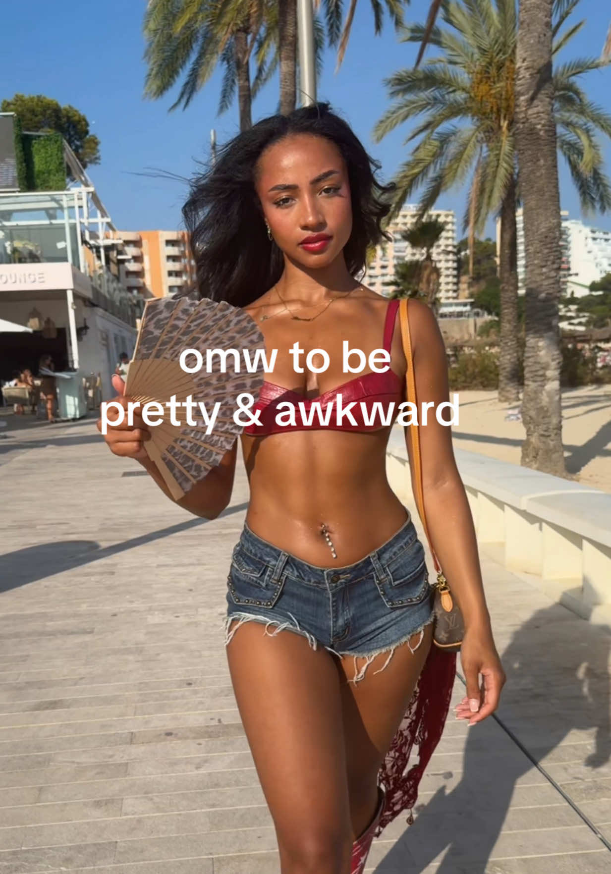 @Naomi Rees