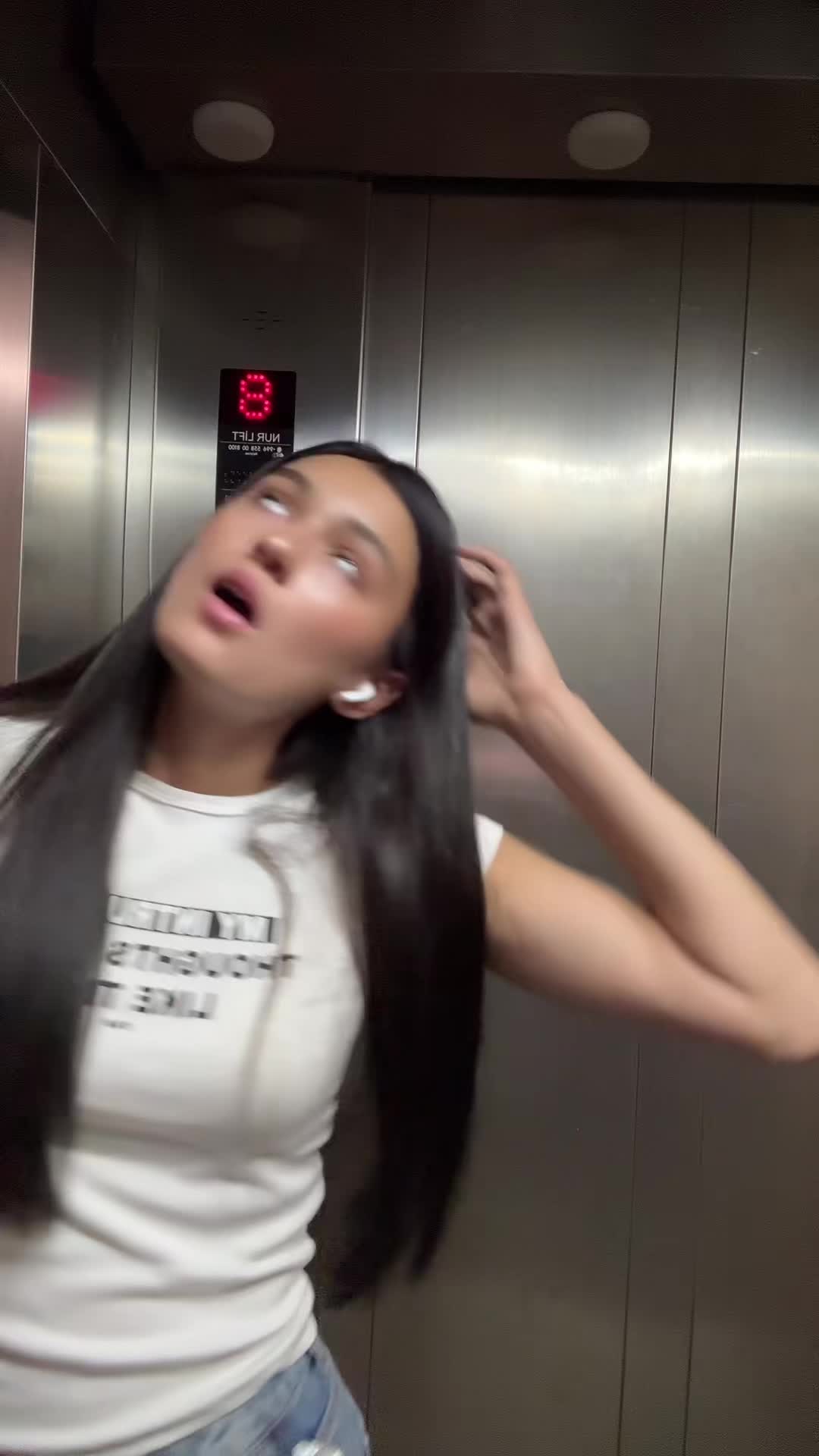 @Зали