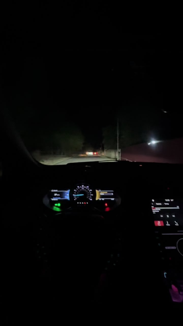 @𝑻.