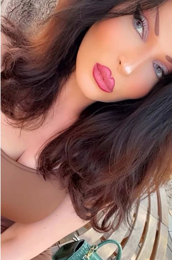 @Linda_Bens🥀