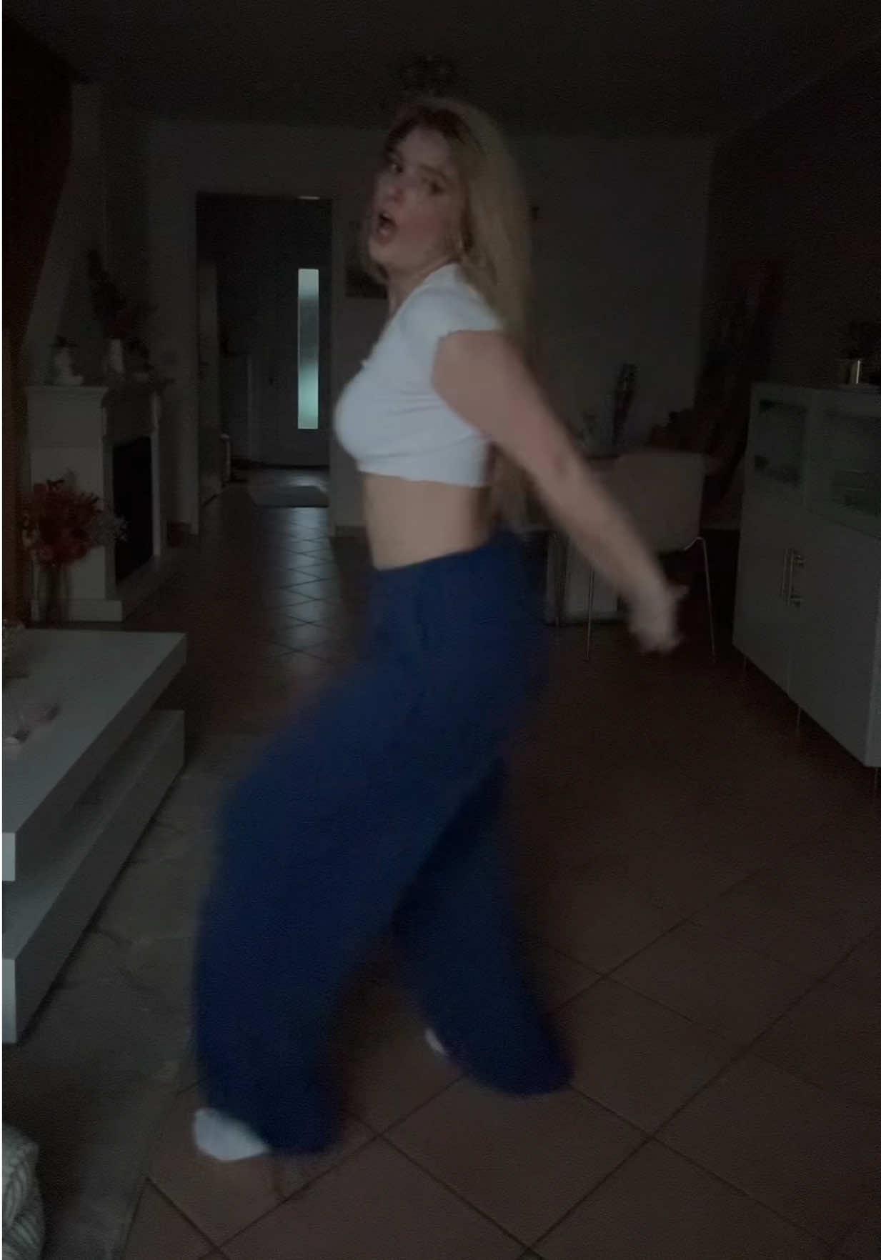 @dancingwithvivii