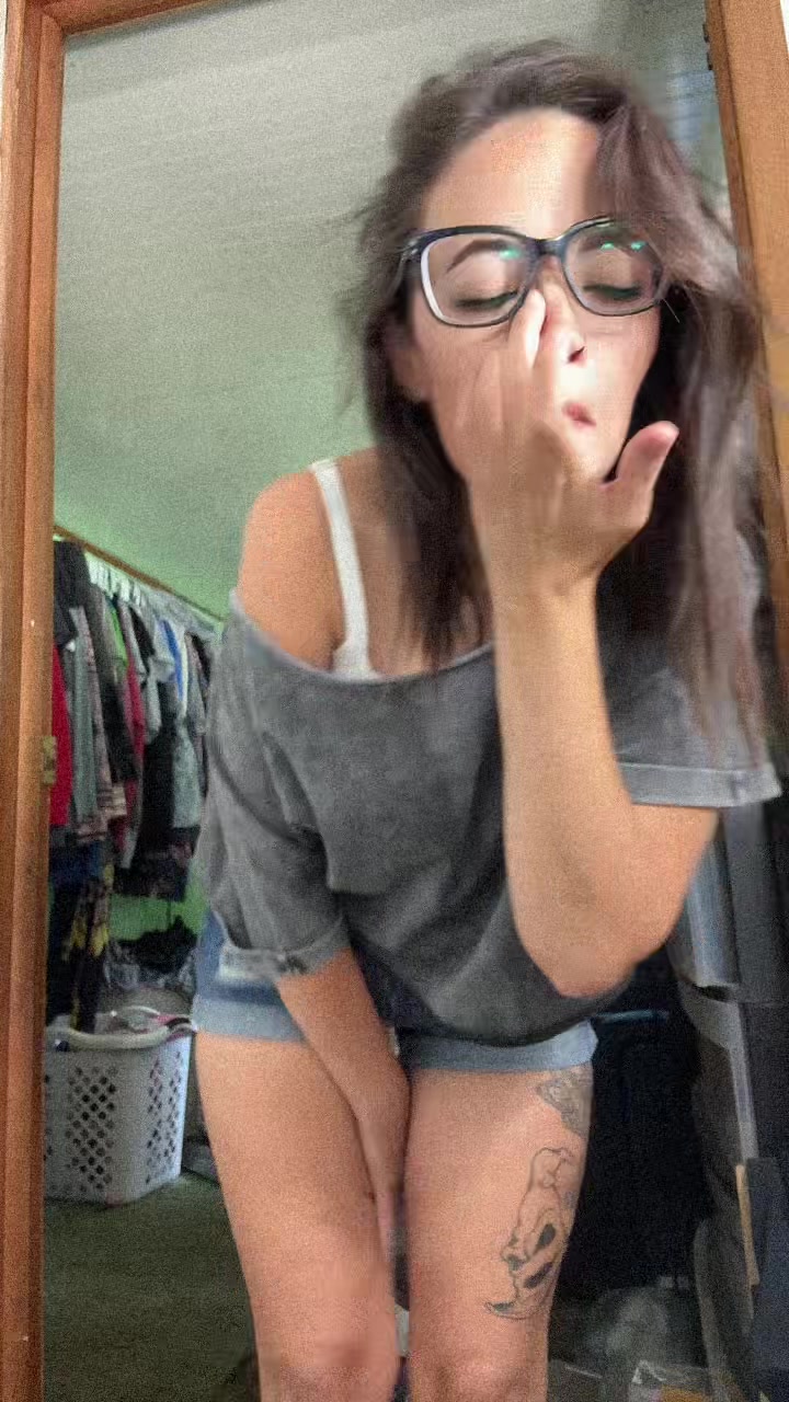 @C🖤❤️