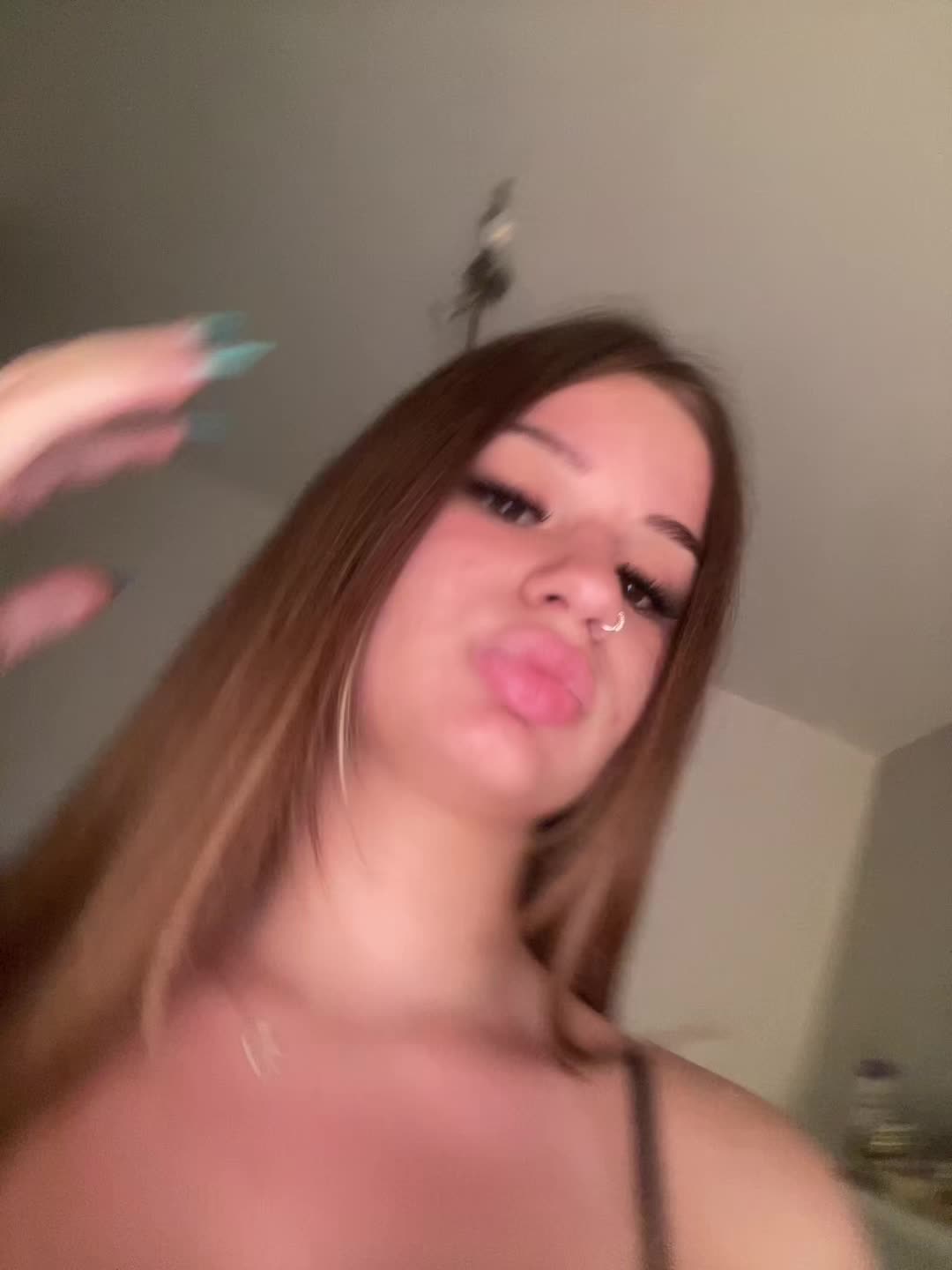 @𝒗𝒆𝒓𝒐𝒏𝒊𝒄𝒂🧿
