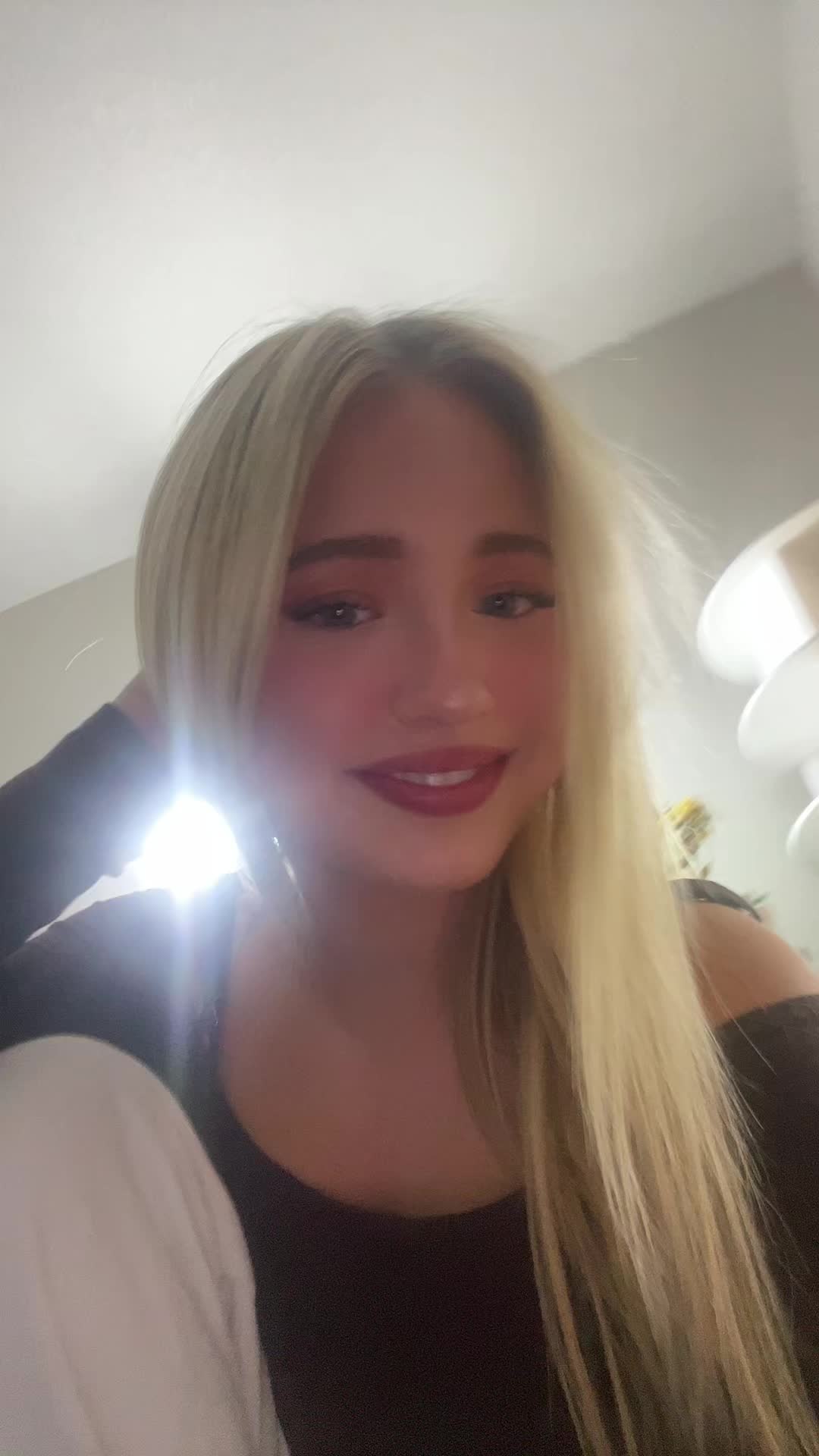 @pinkunicornglitter49