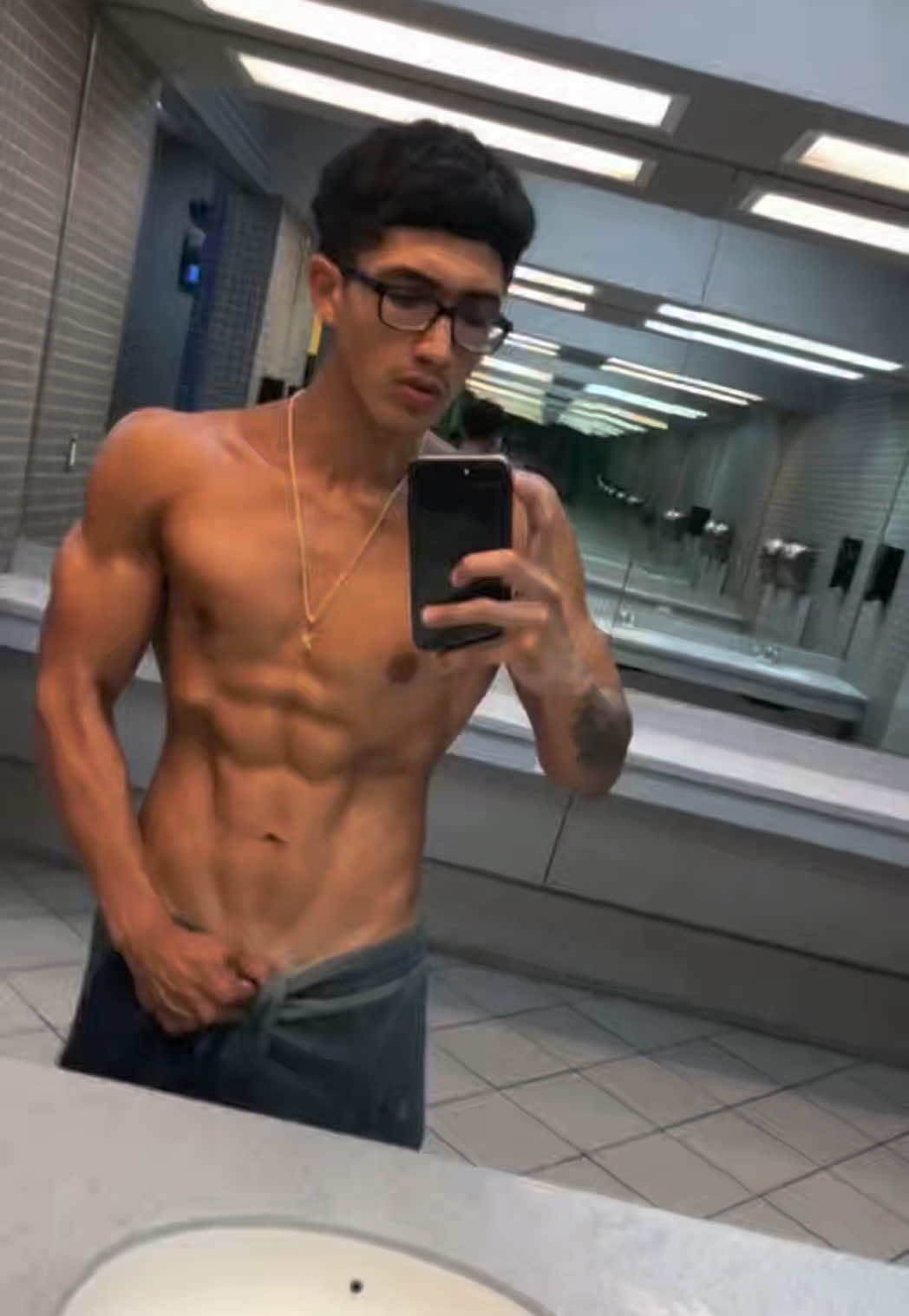 @Moealexander214