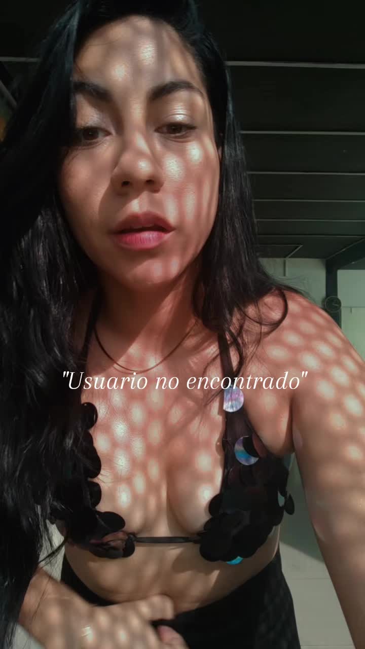 @• C A R O L I N A •