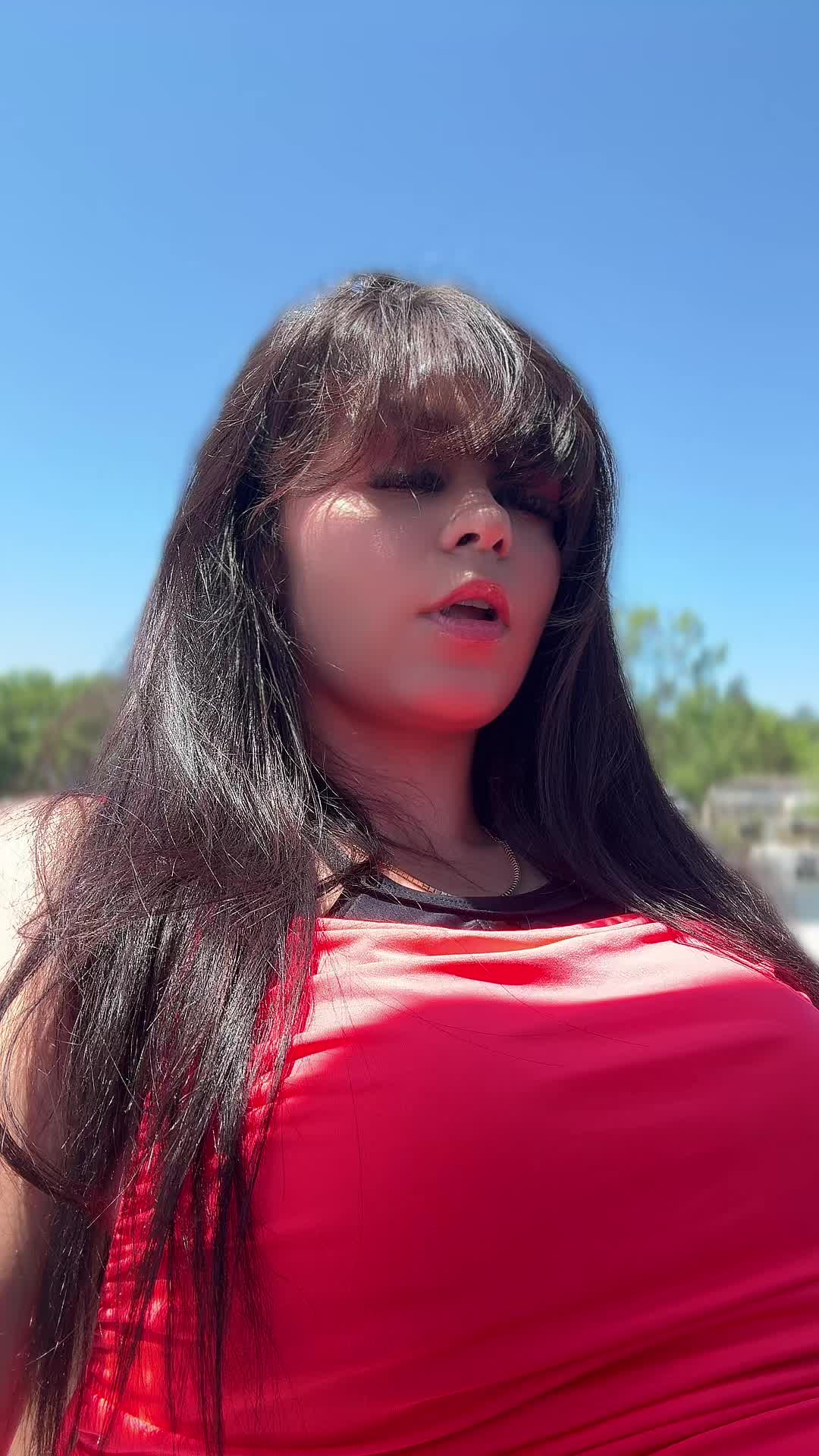 @Desi💫