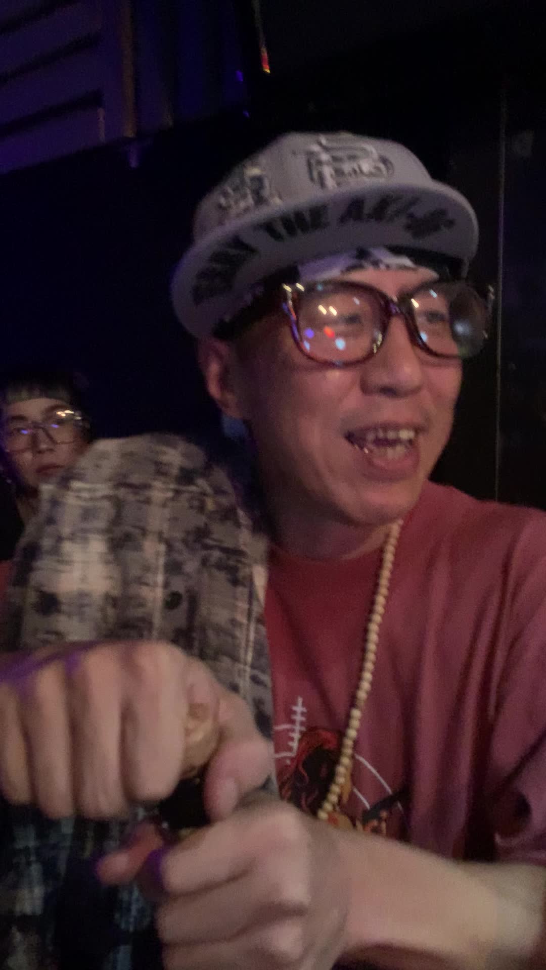 @hiromin
