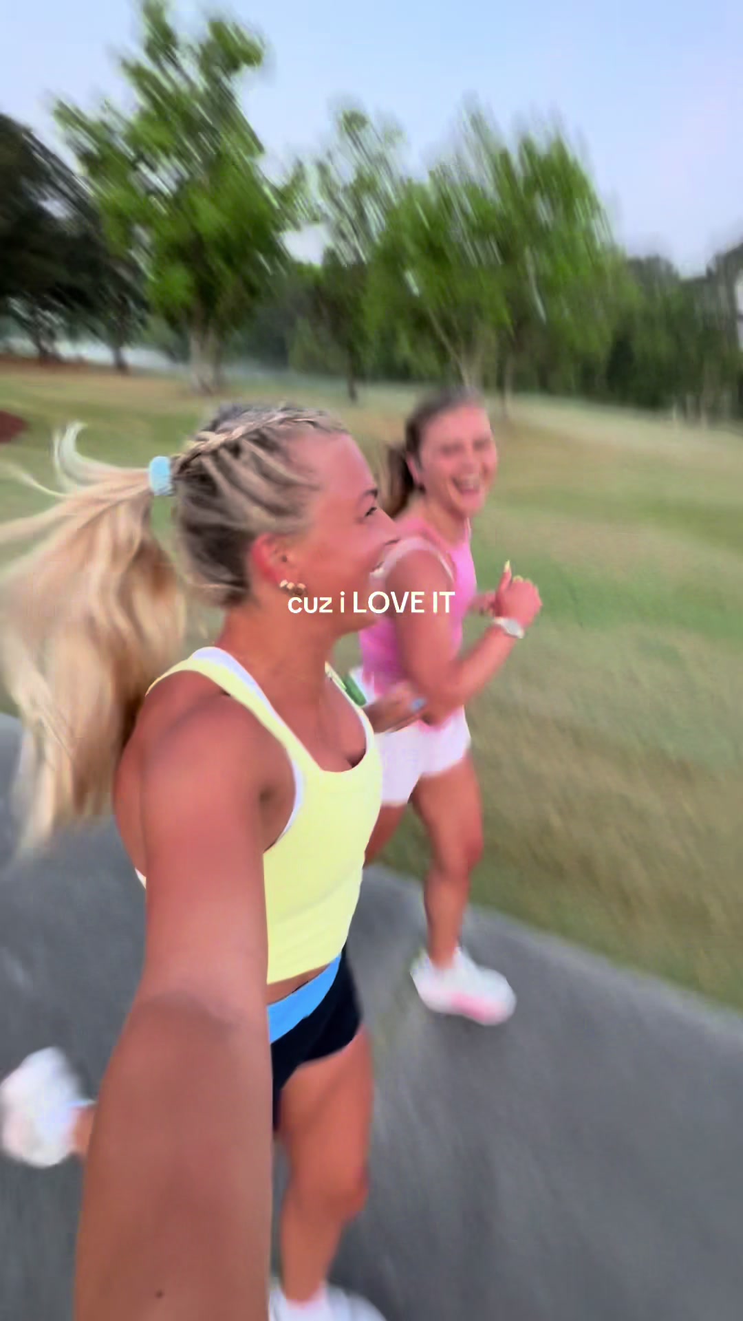 @chloe | running & pt student