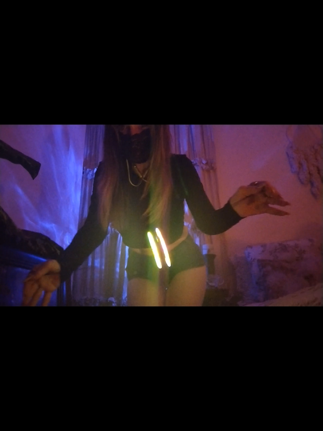@Glow 𝓙𝓸𝓫