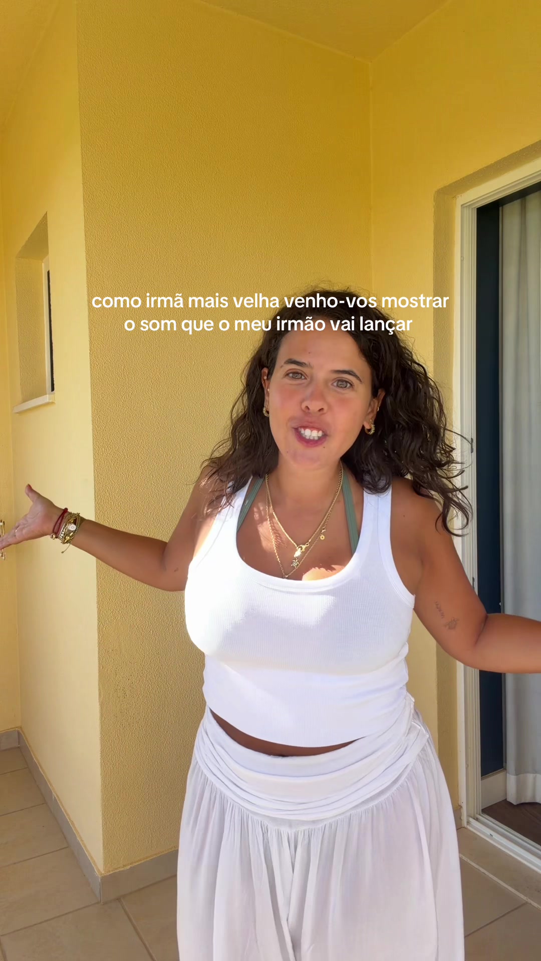 @nenas teixeira