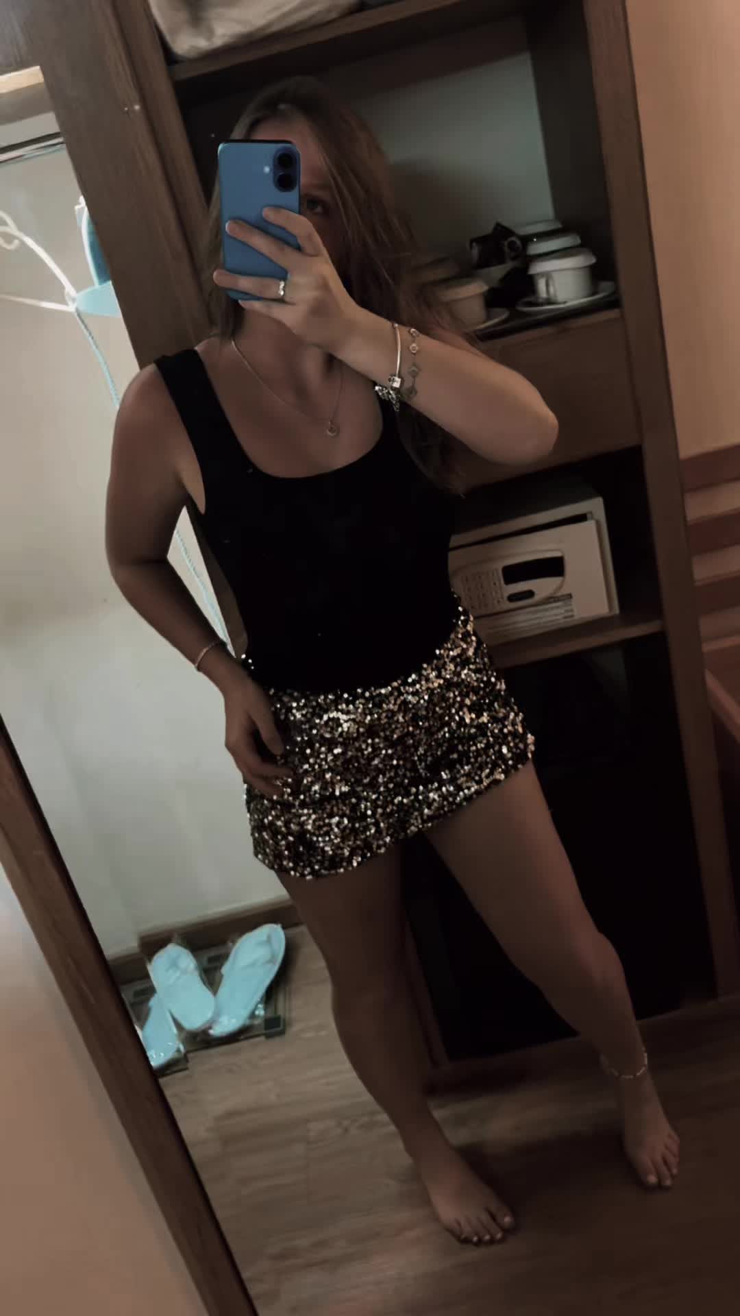 @👸🏼