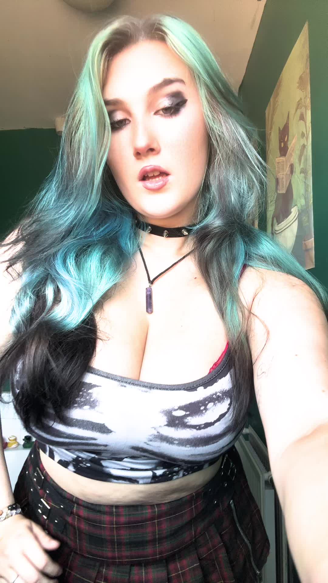 @Miku <3