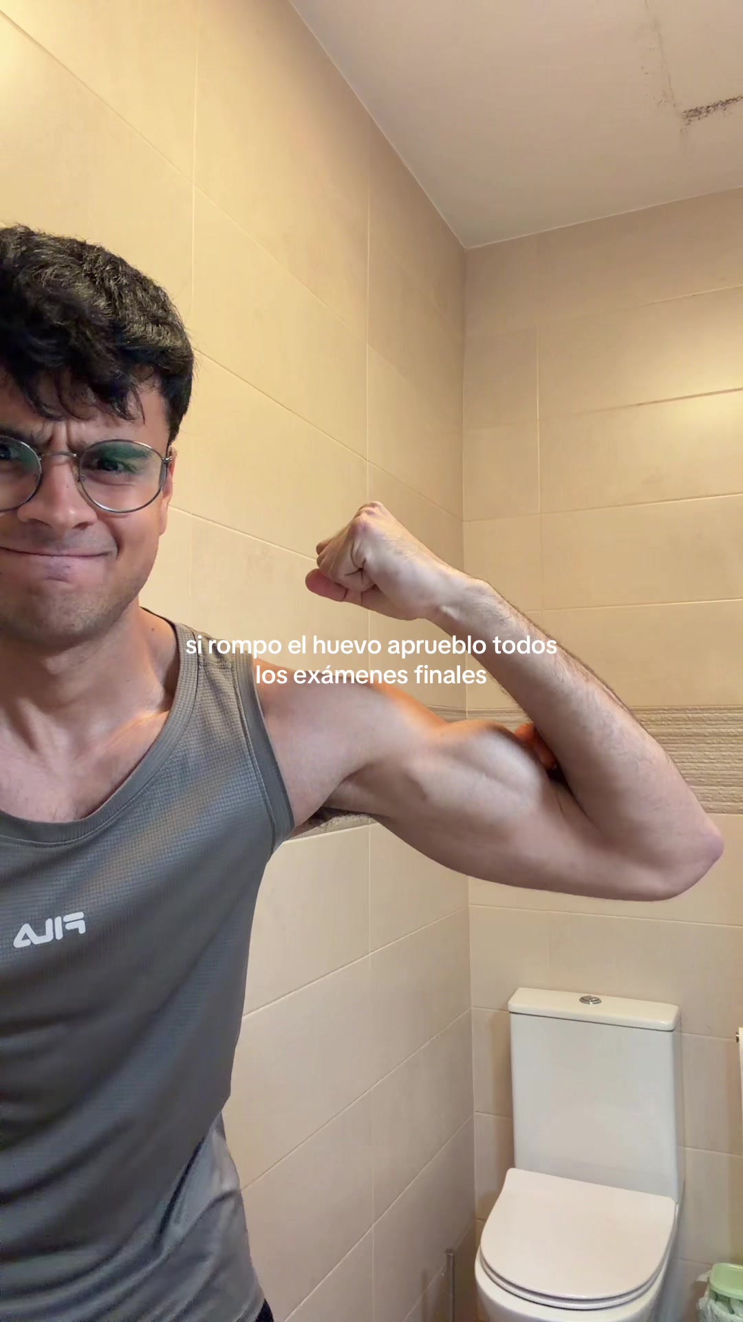 @Cristian González