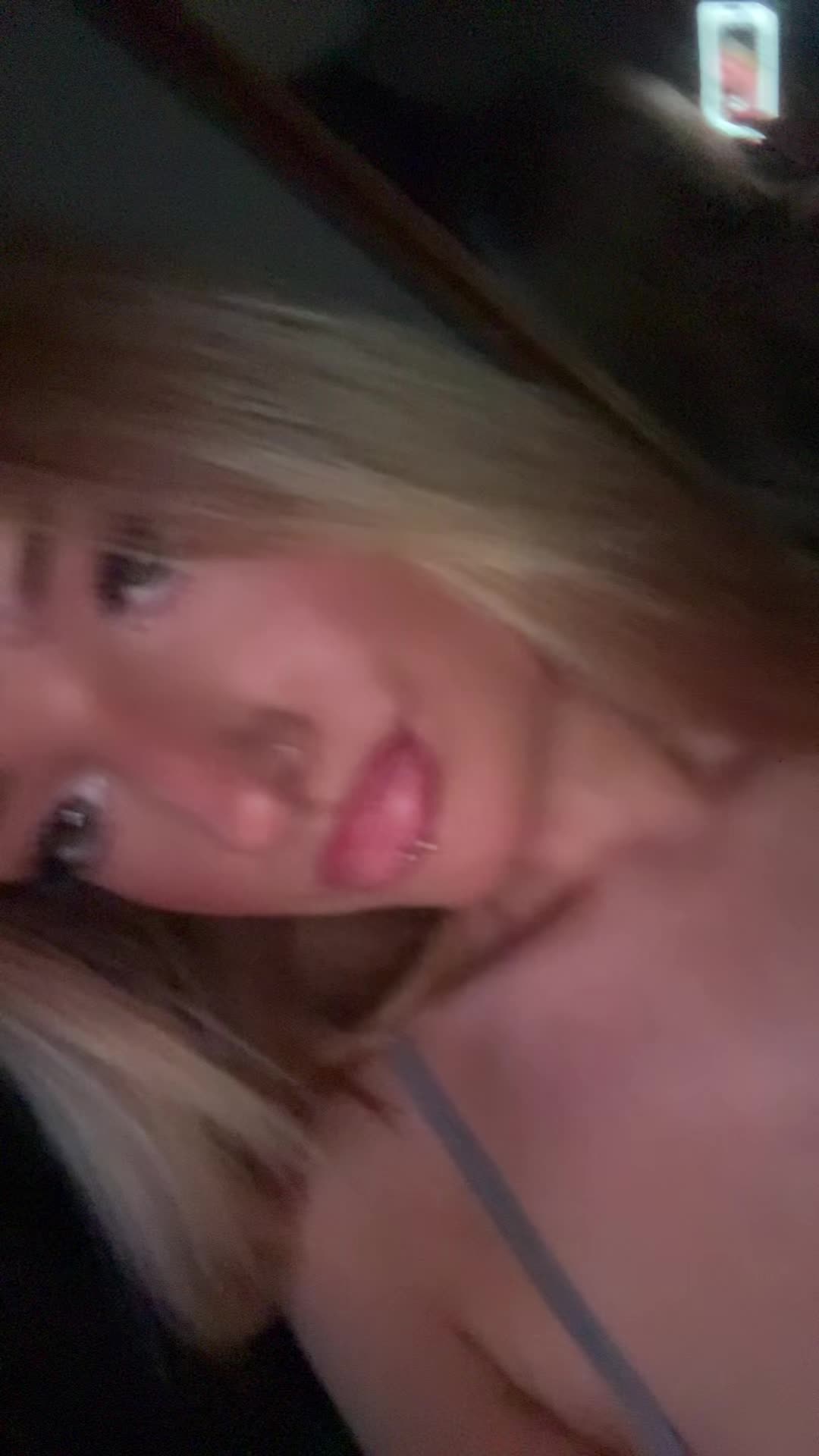 @leah x