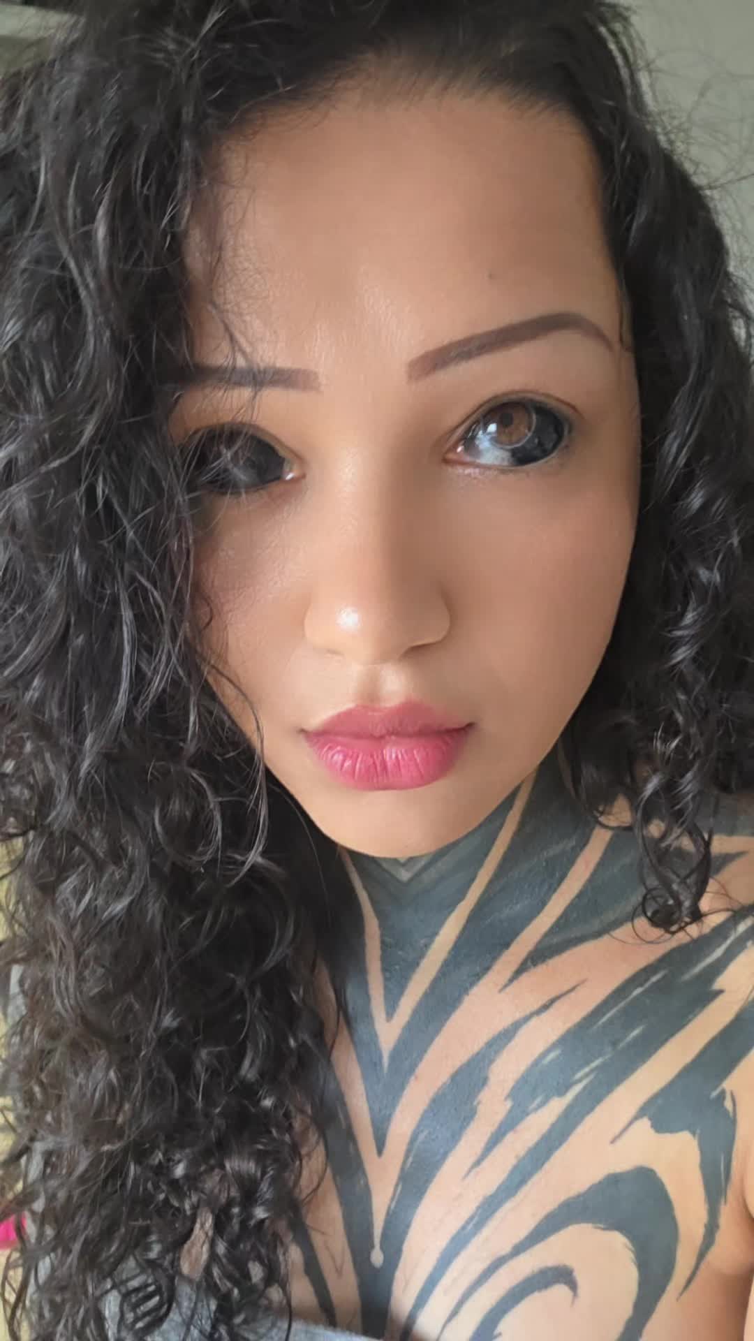 @Daughter_of_Darkness