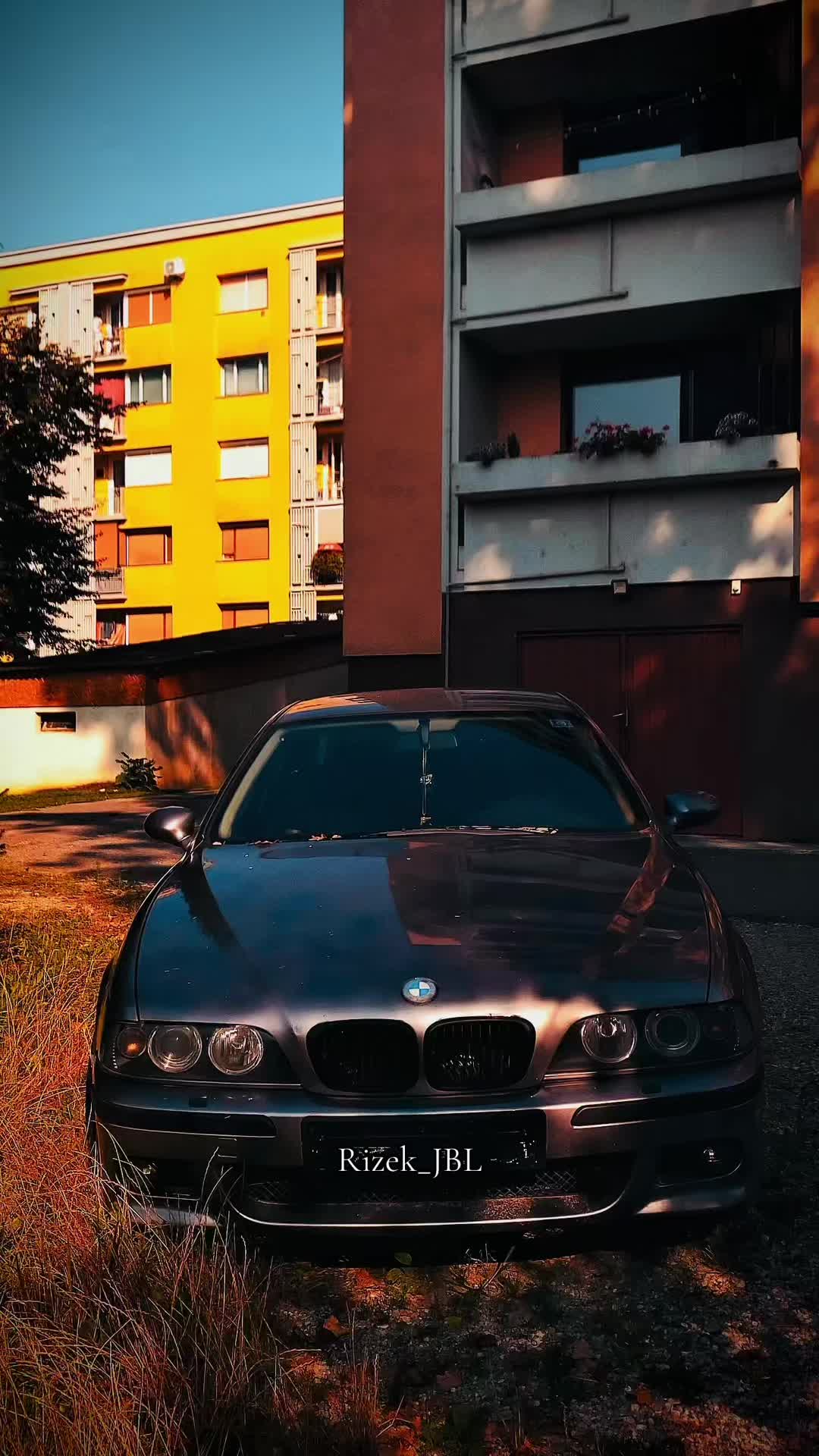 @꧁༺𝑹𝑰𝒁𝑬𝑲_𝑱𝑩𝑳༻꧂