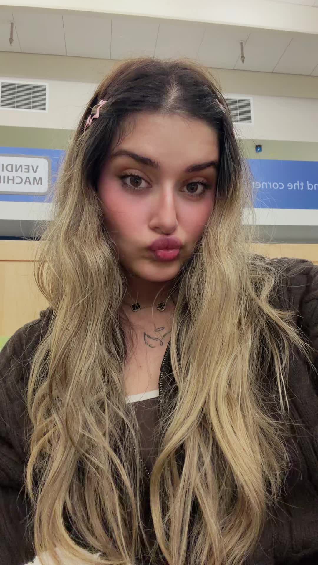 @Lena