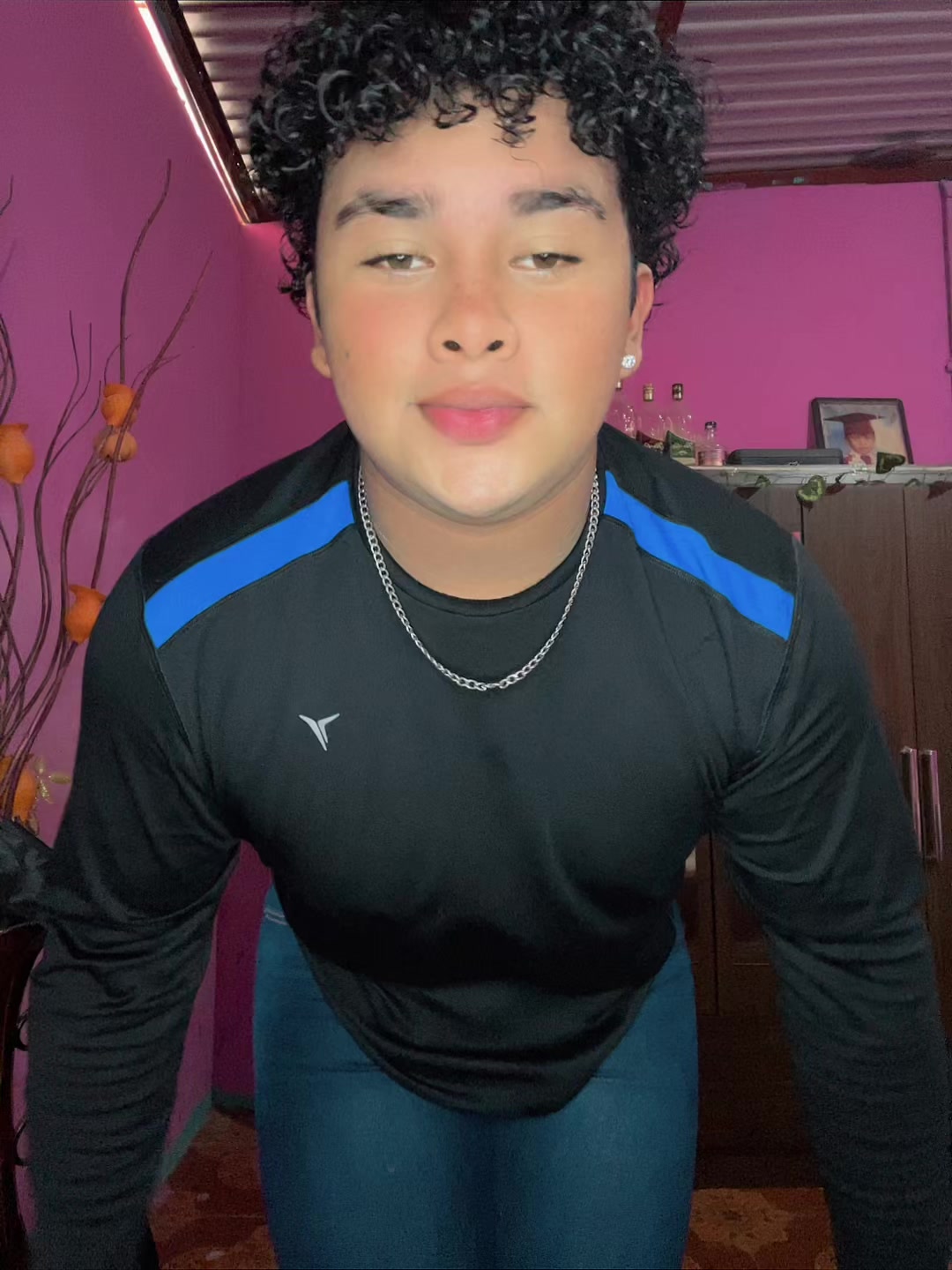 @🕷️