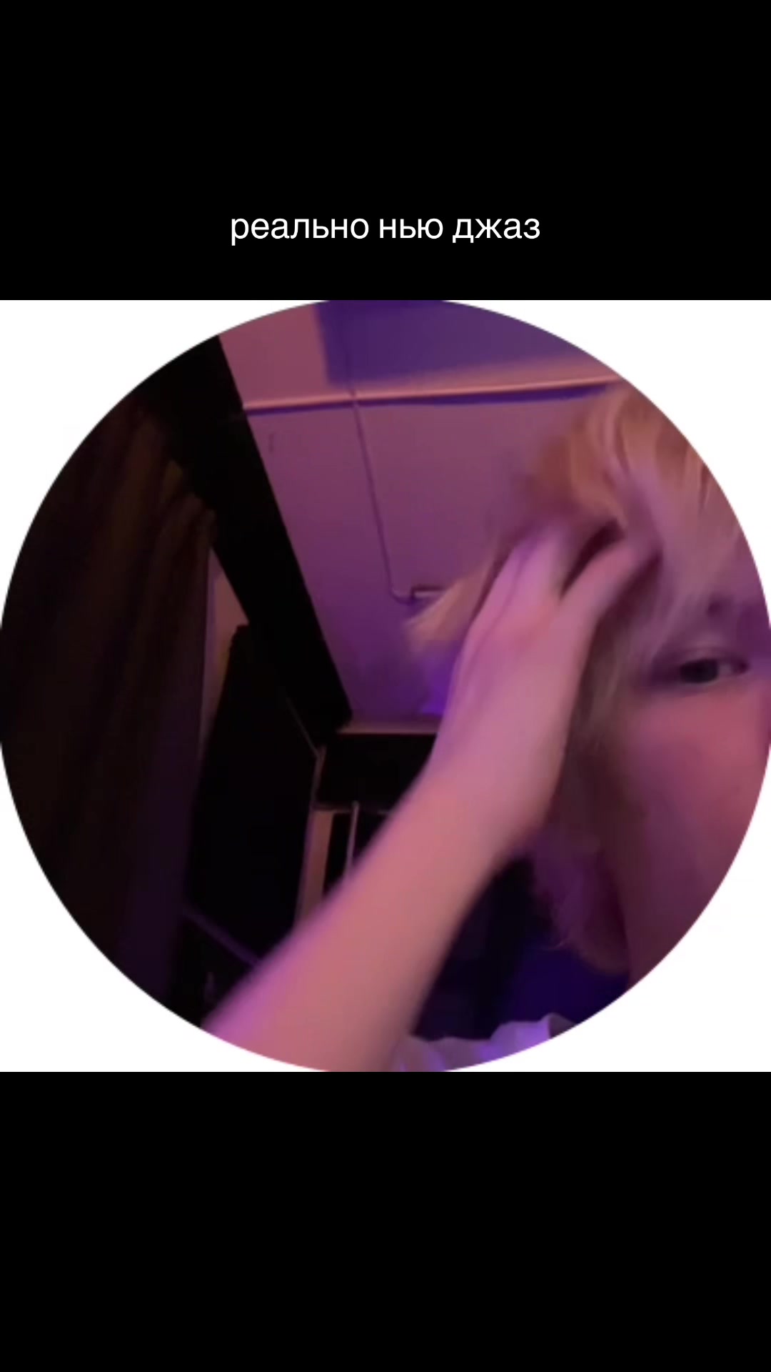 @Mooni