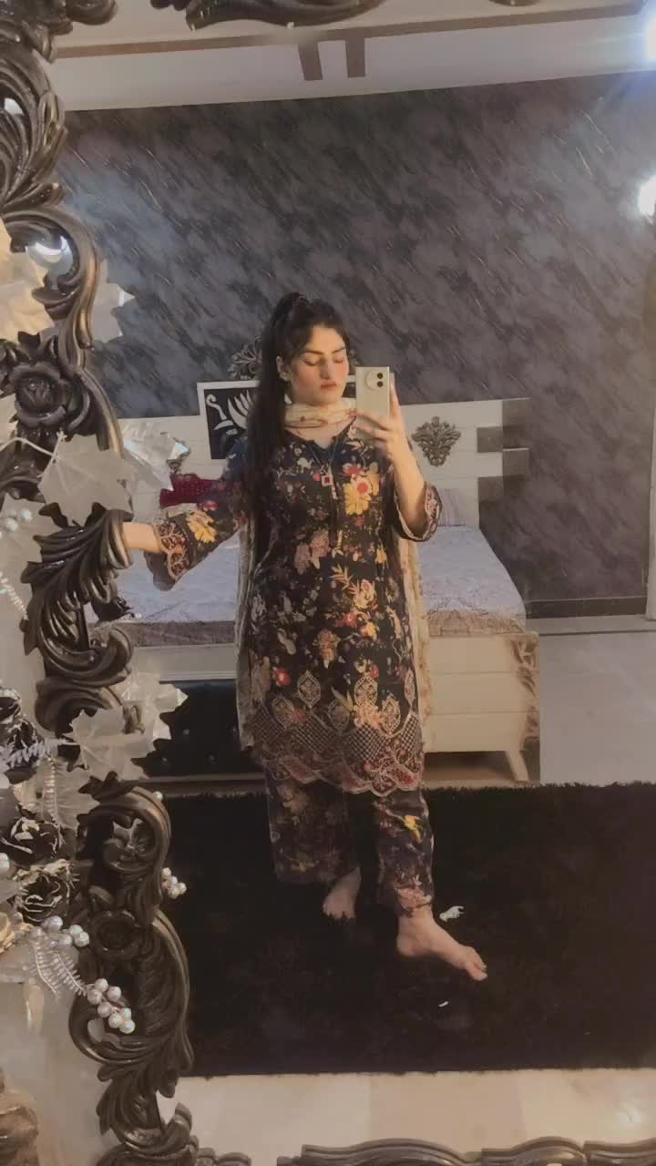 @Anaya 333