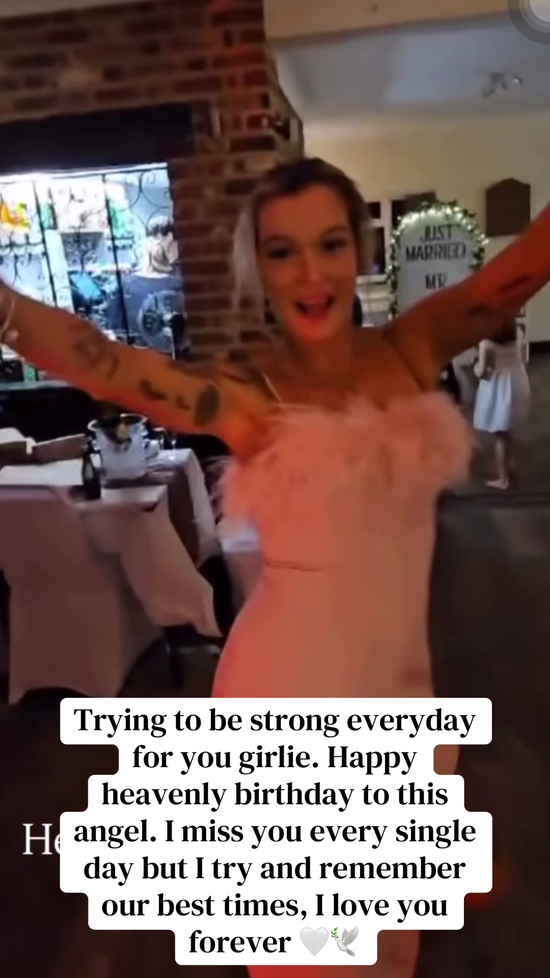 @powelloeliz