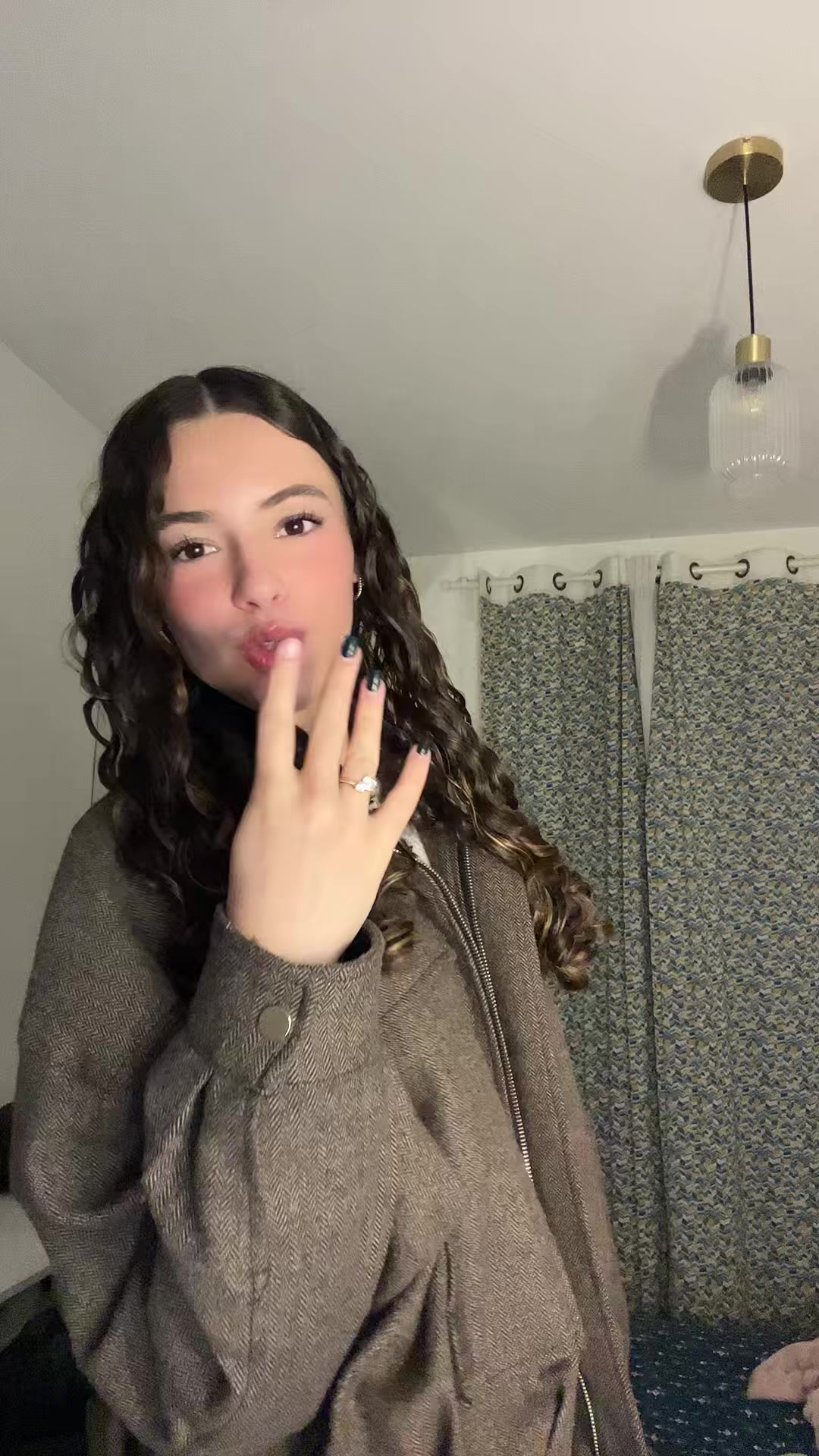 @ZOE🇷🇪