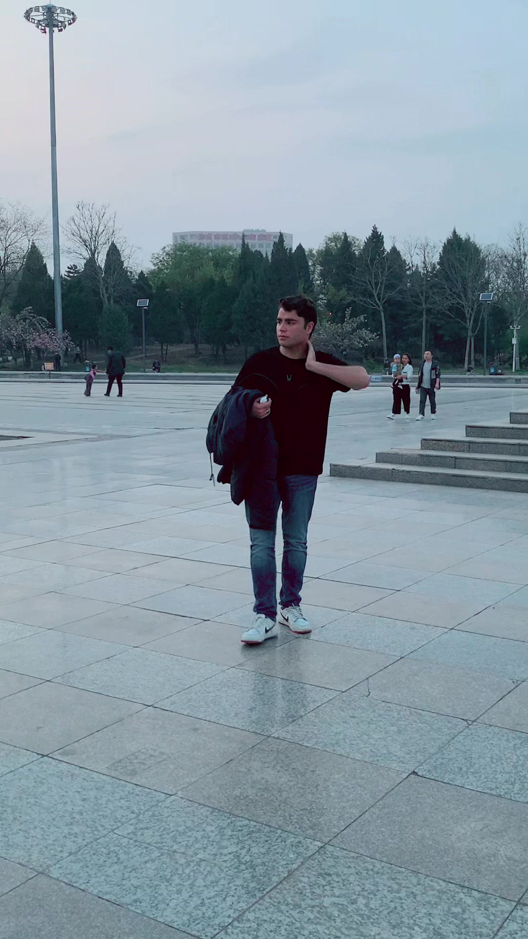 @hamza kabir 🇨🇳 ❤️