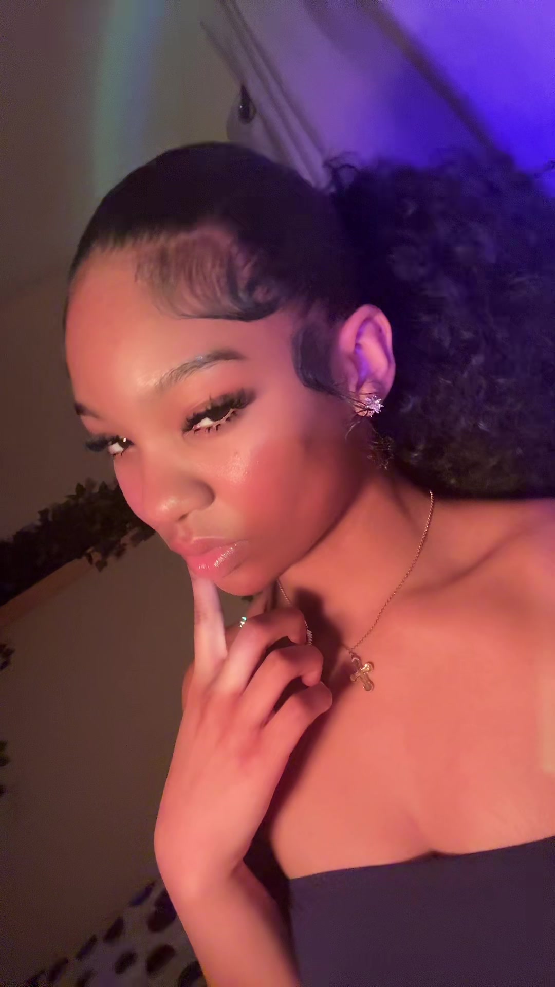@Jussy 𖣂