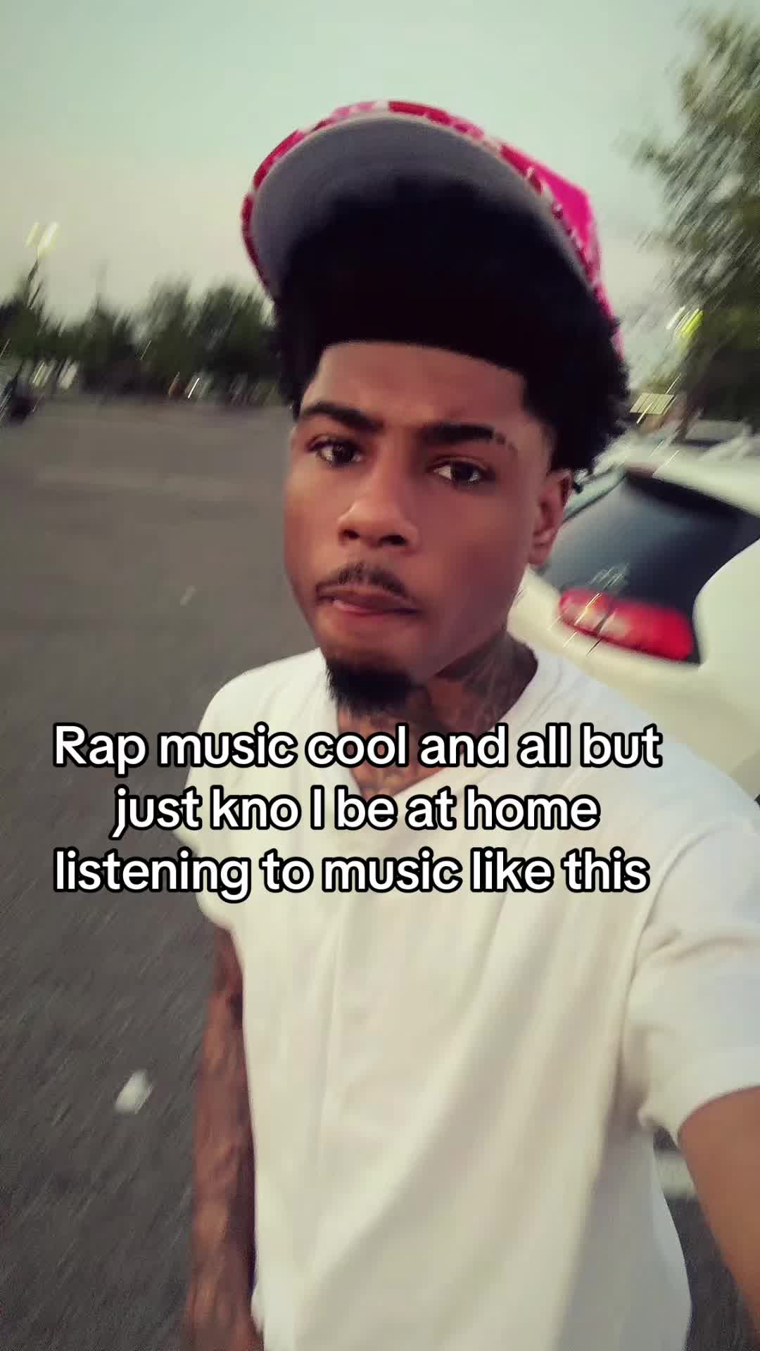 @FamousTrayski