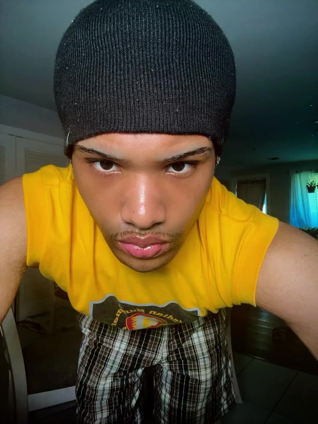 @tr4pv4nity