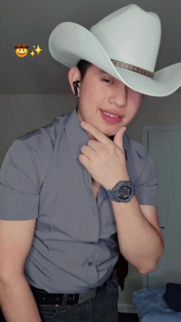 @โฎ๐๐ก๐๐_๐ท๐ธ