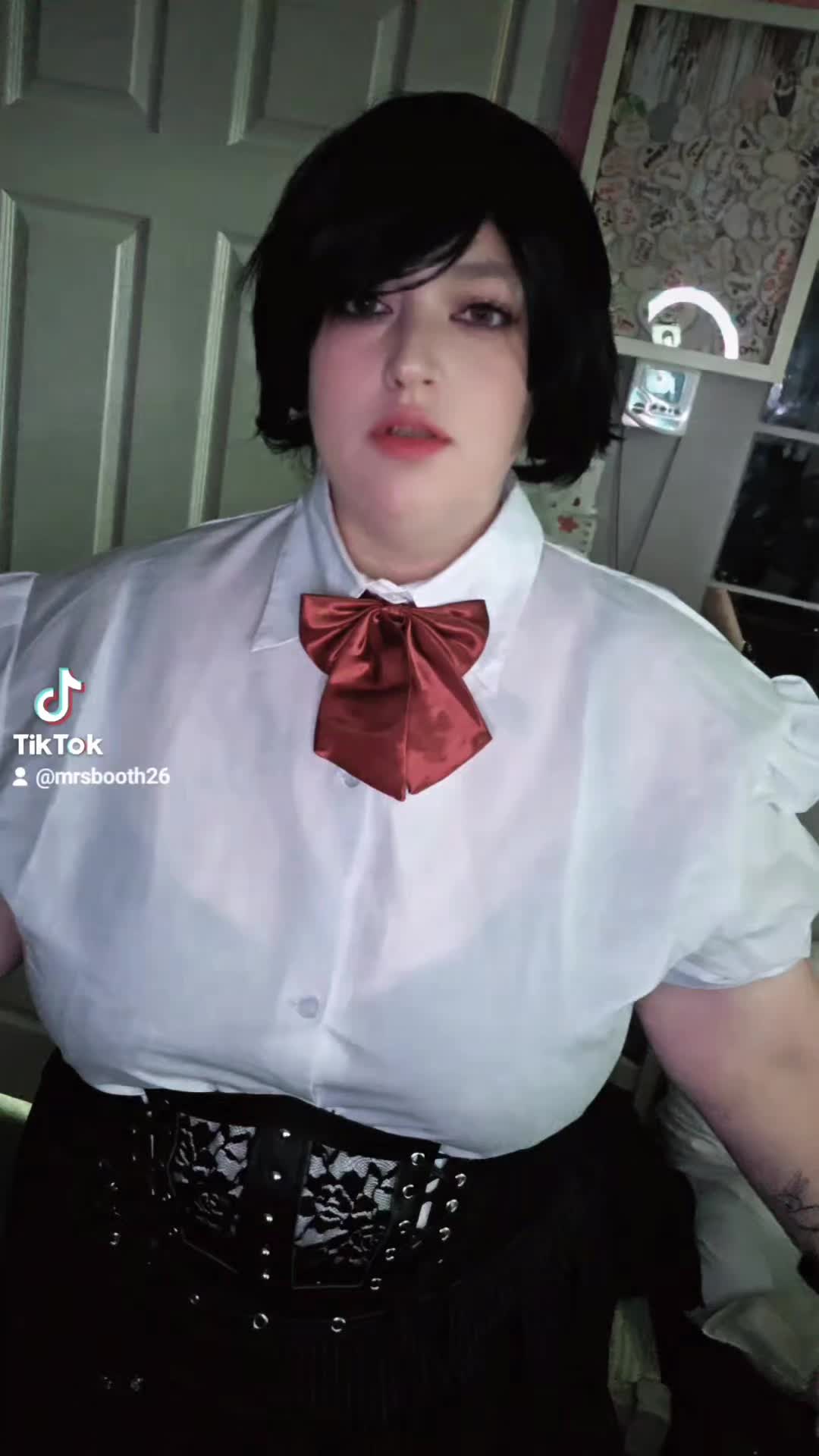 @💖TheCosplayWife💖