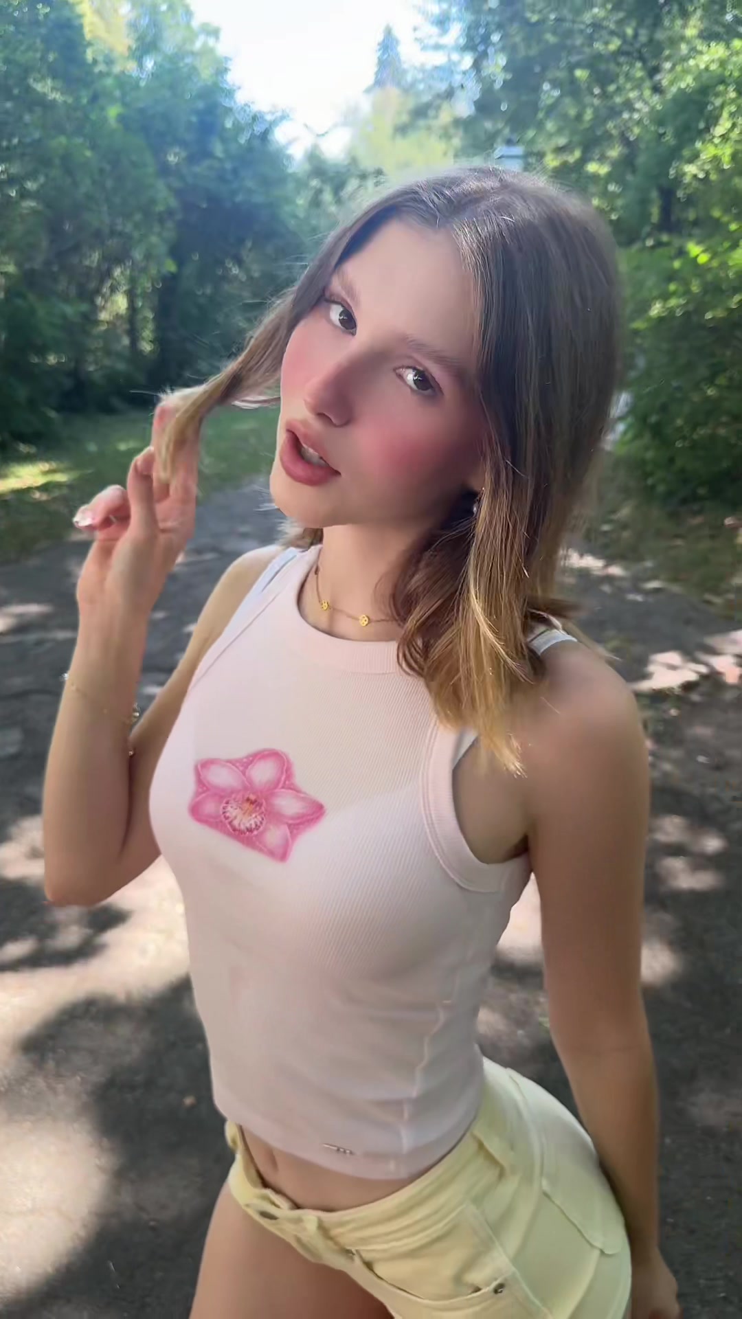 @Emybabe